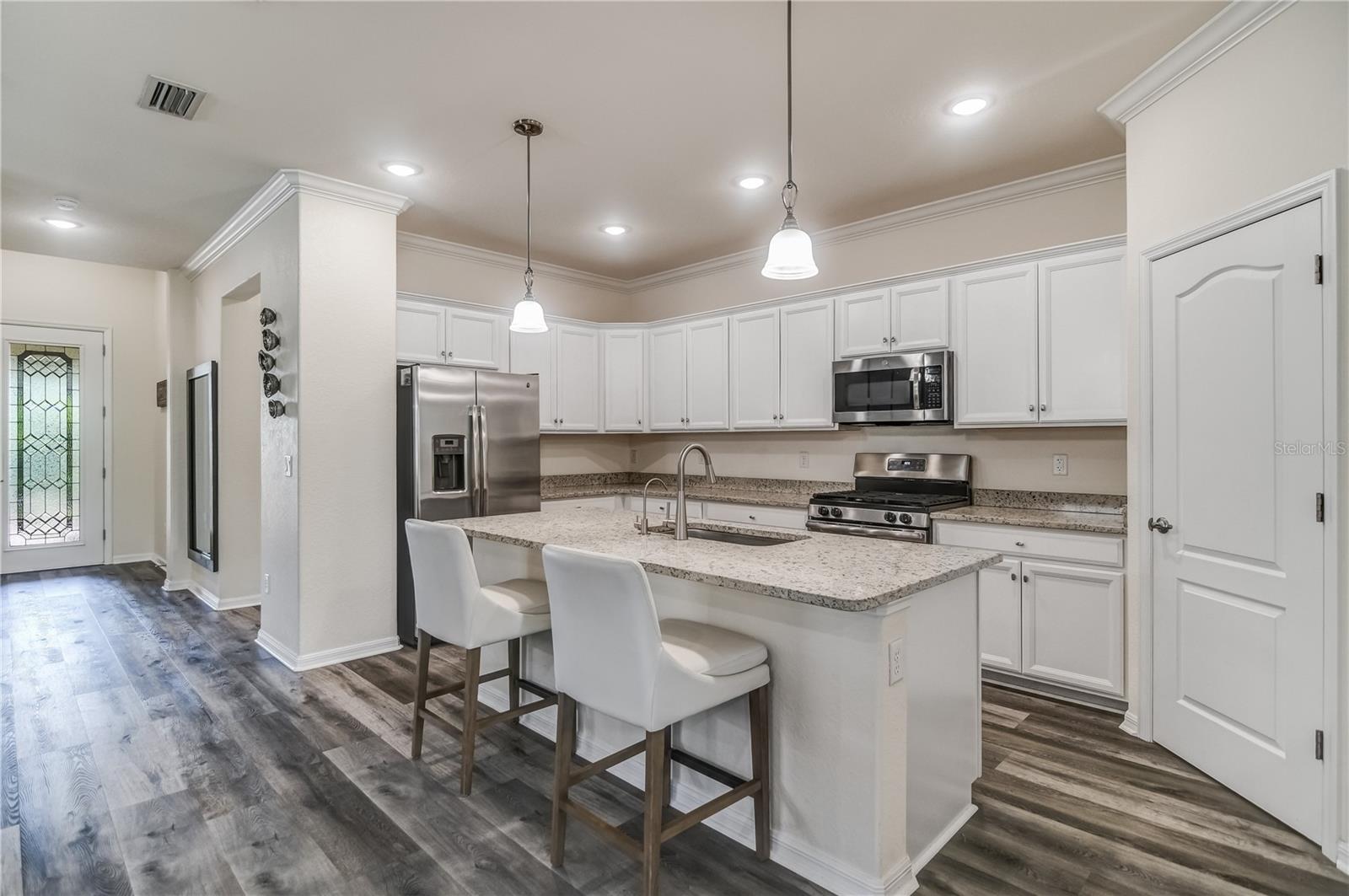 Image 14 of 95 For 10015 Marbella Drive