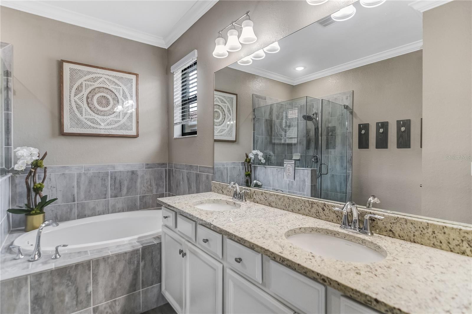 Image 25 of 95 For 10015 Marbella Drive