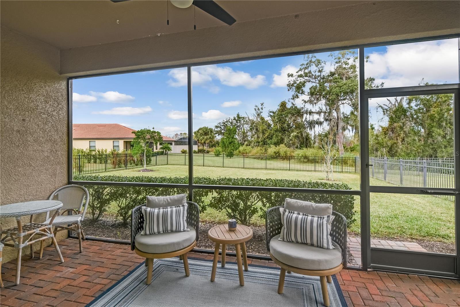 Image 37 of 95 For 10015 Marbella Drive