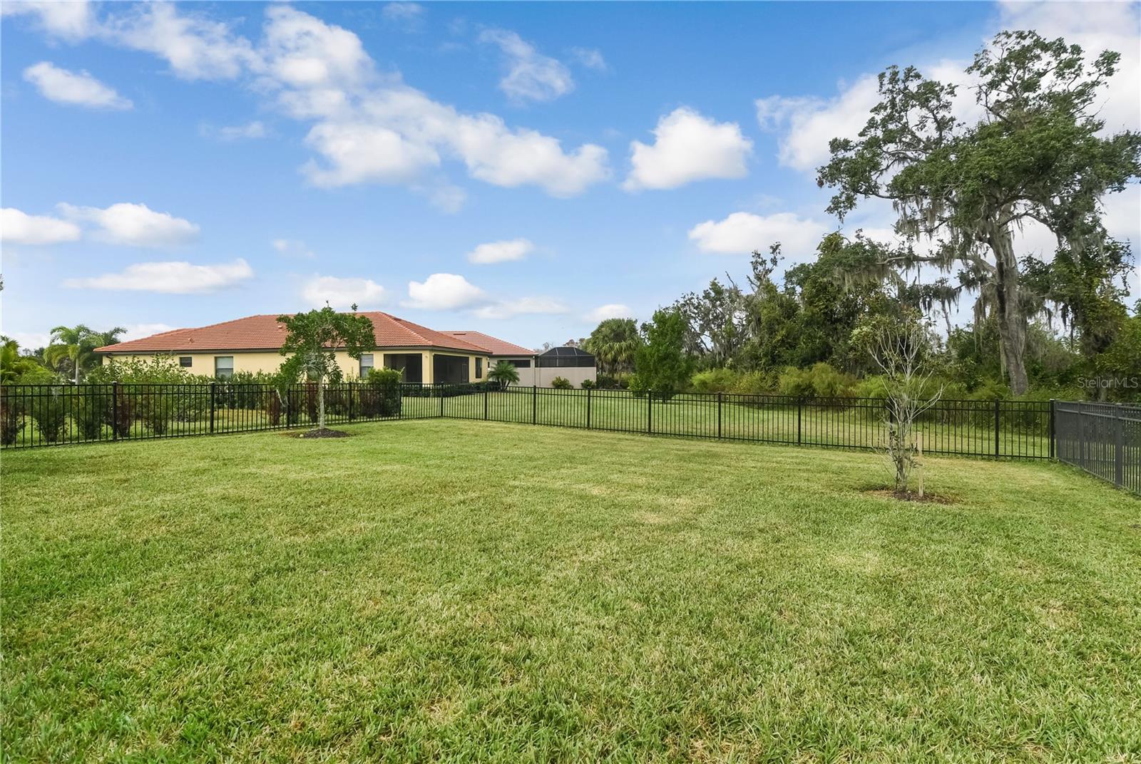 Image 40 of 95 For 10015 Marbella Drive