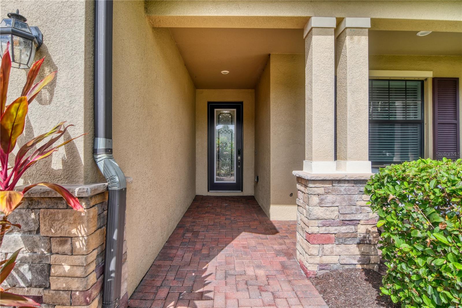 Image 6 of 95 For 10015 Marbella Drive