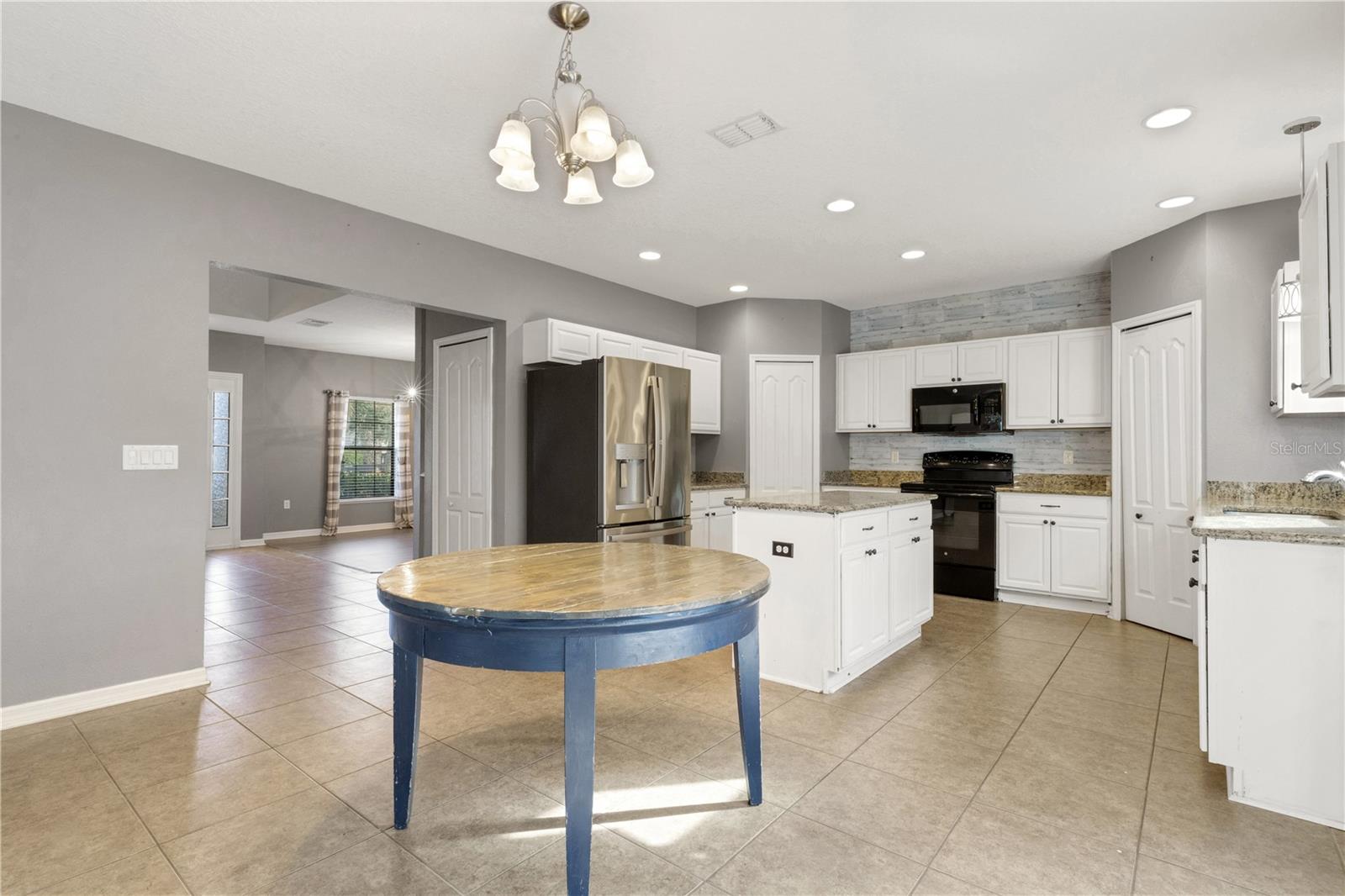 Image 13 of 96 For 7427 61st Street E