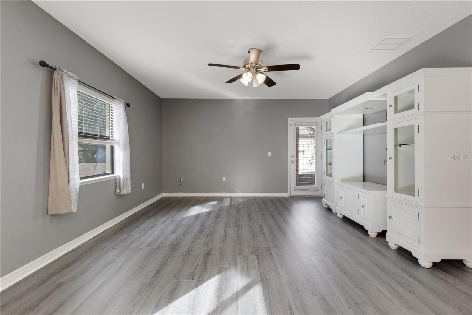 Image 17 of 96 For 7427 61st Street E