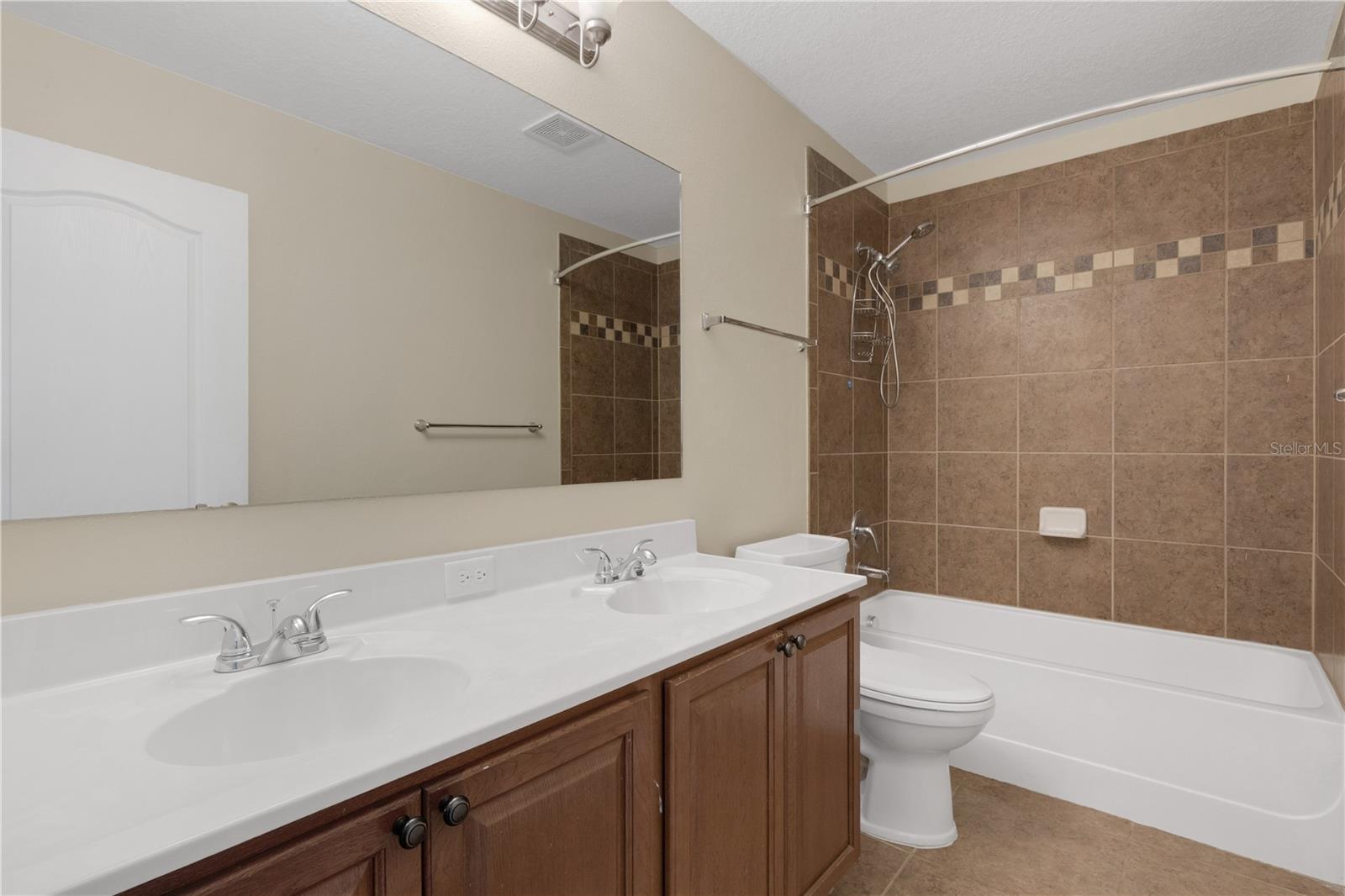 Image 44 of 96 For 7427 61st Street E