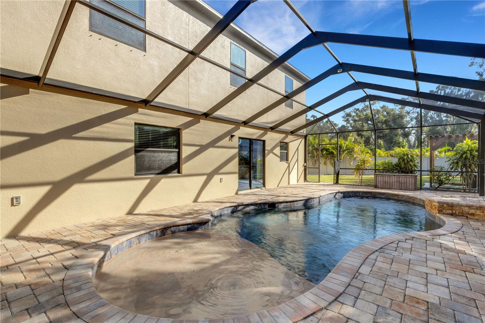 Image 67 of 96 For 7427 61st Street E