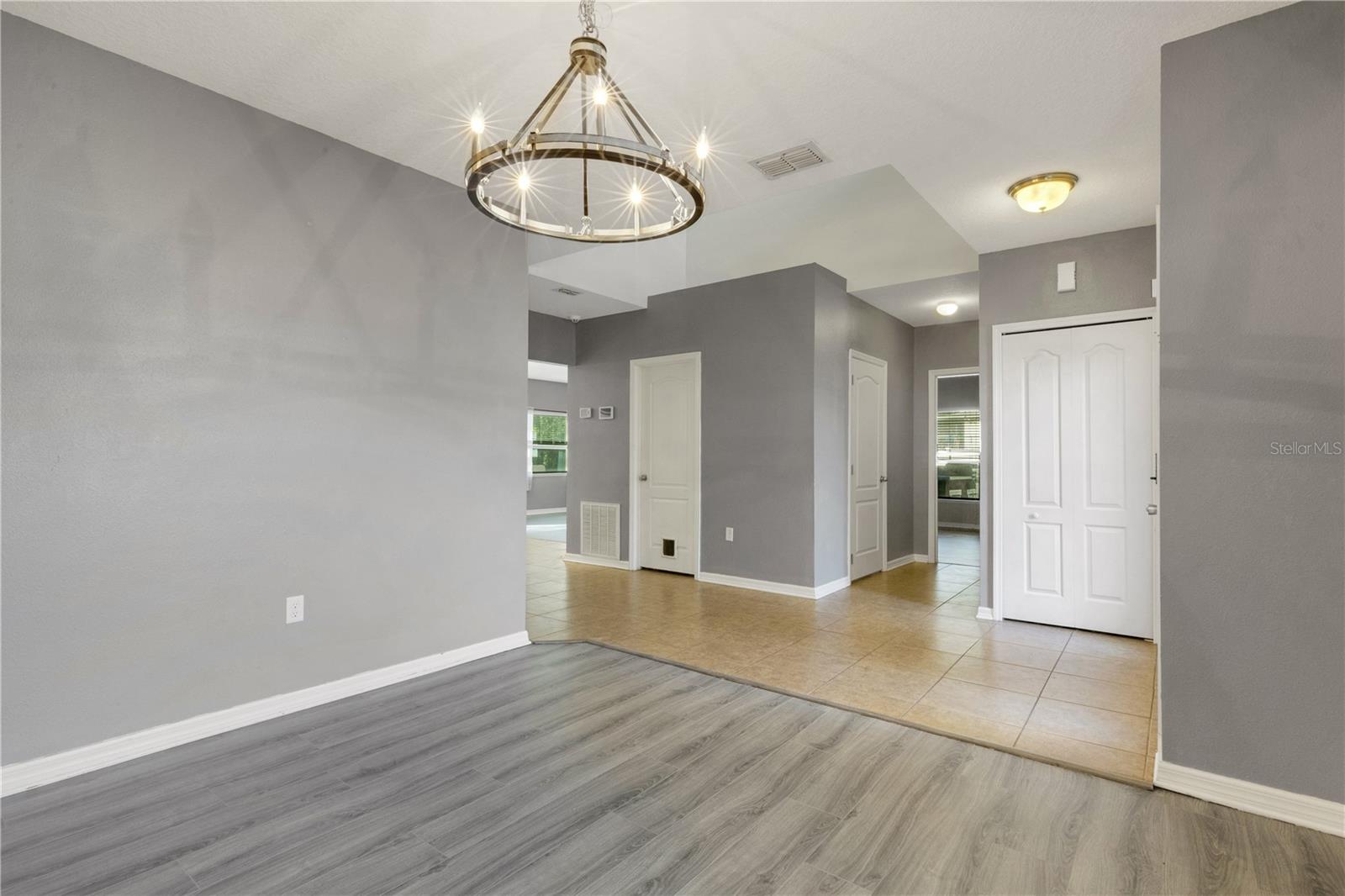 Image 7 of 96 For 7427 61st Street E