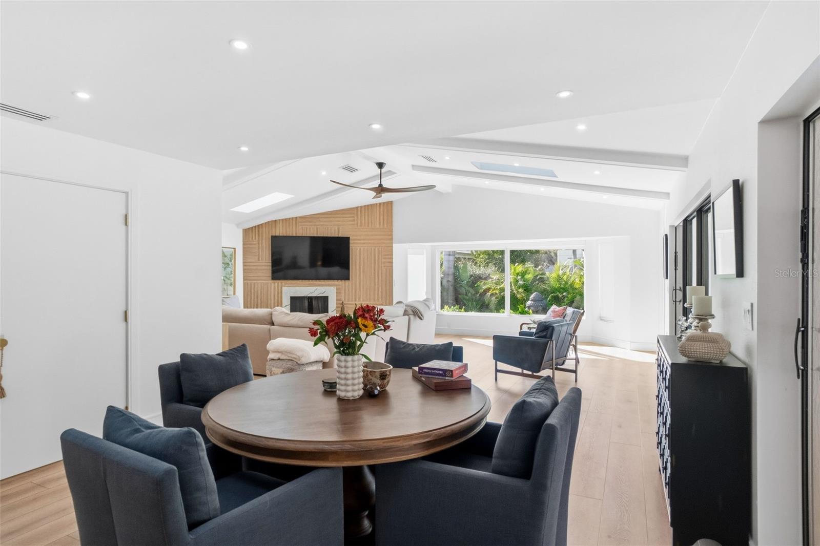 Image 18 of 66 For 1660 Pine Harrier Circle