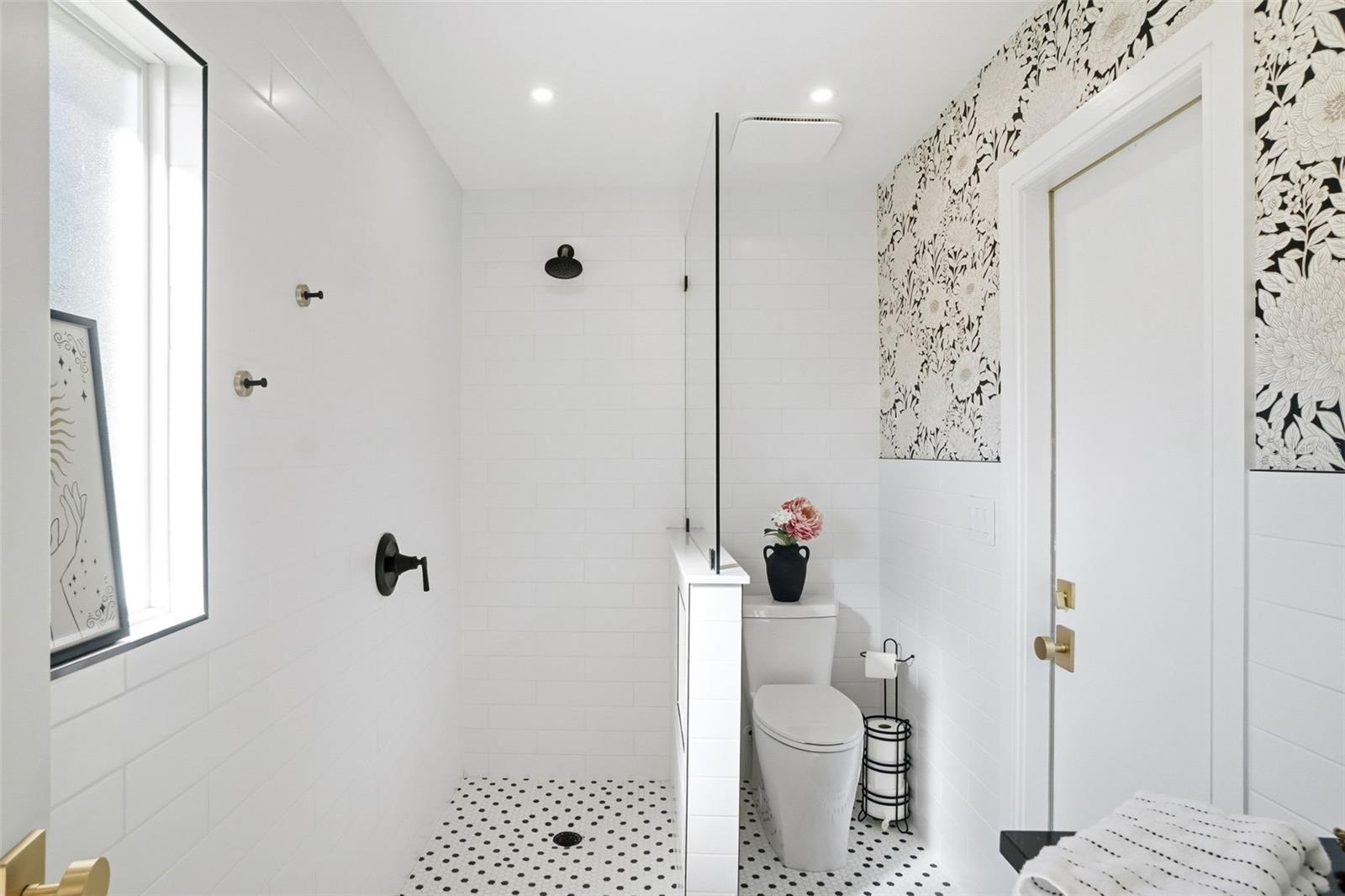 Image 21 of 66 For 1660 Pine Harrier Circle