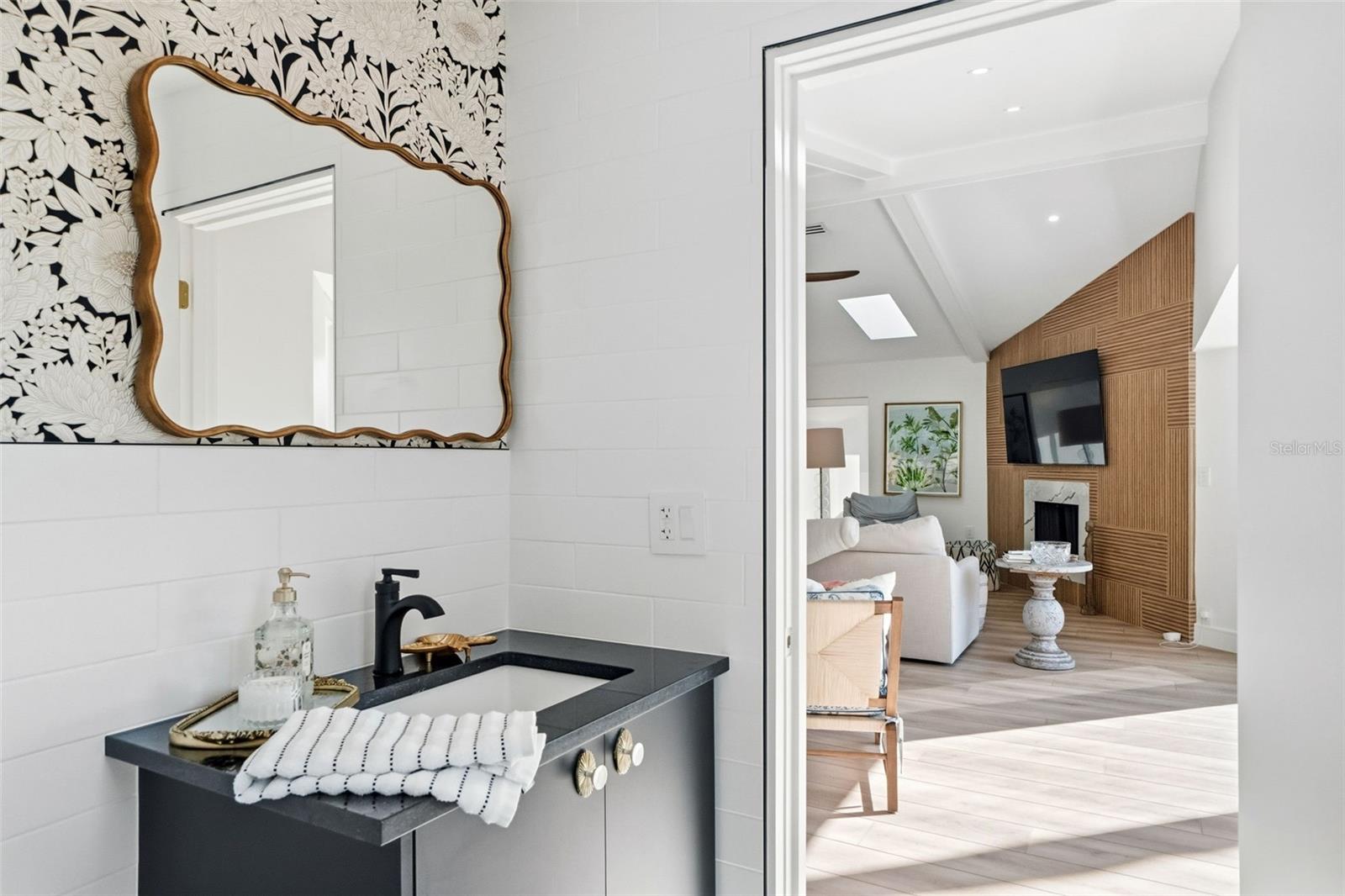 Image 22 of 66 For 1660 Pine Harrier Circle