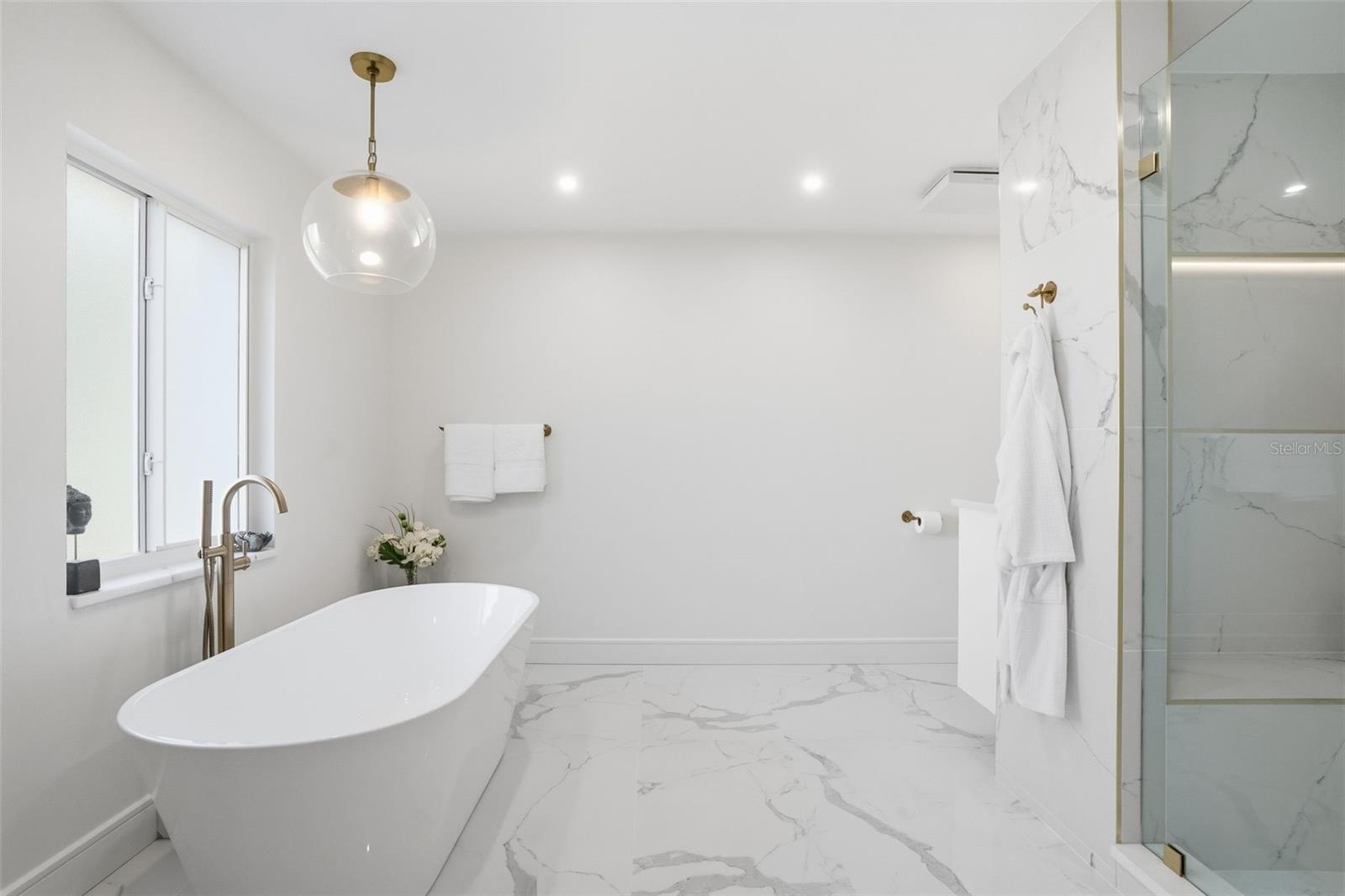 Image 43 of 66 For 1660 Pine Harrier Circle