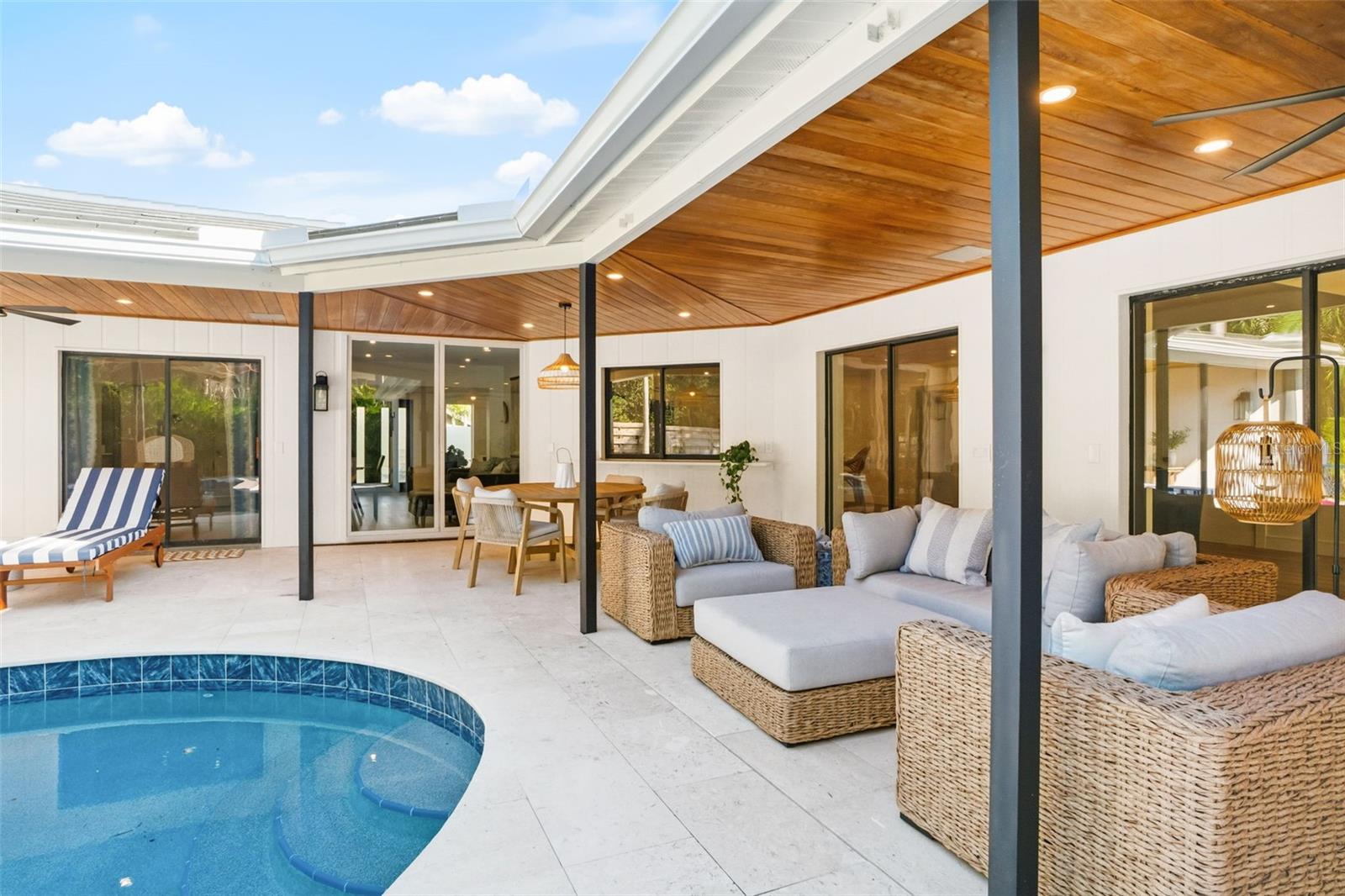 Image 47 of 66 For 1660 Pine Harrier Circle