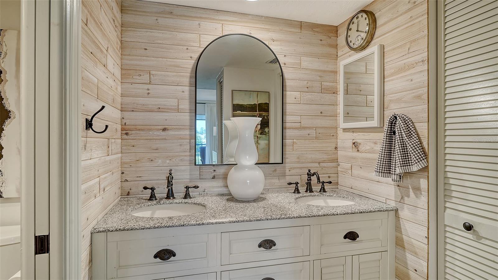 Image 24 of 52 For 1178 Bird Bay Way 307