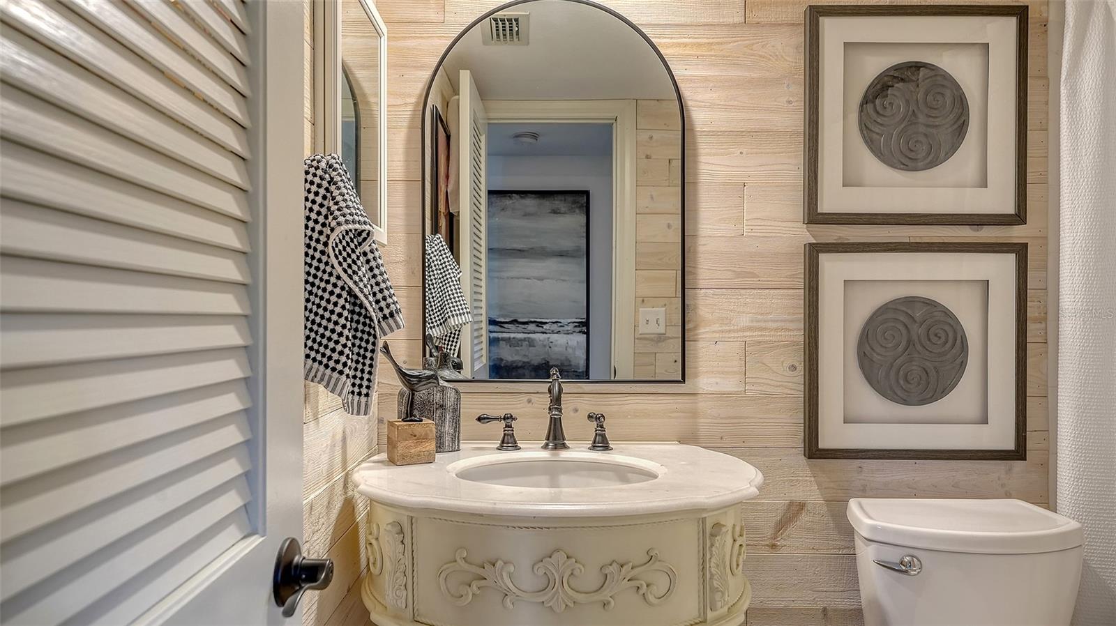 Image 28 of 52 For 1178 Bird Bay Way 307