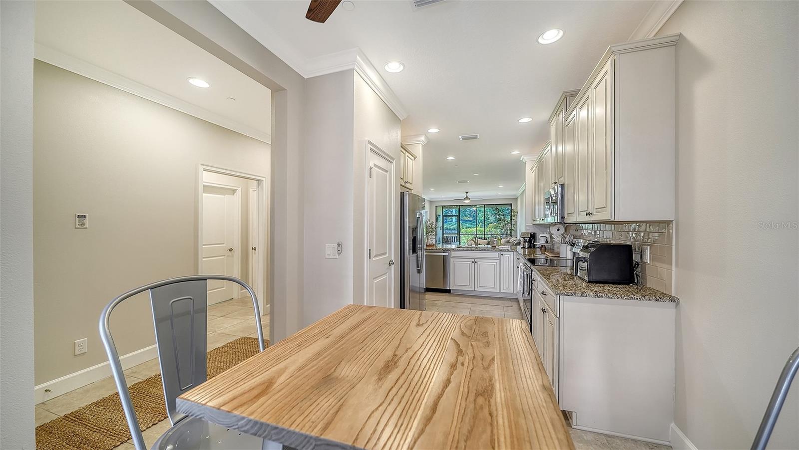 Image 12 of 97 For 13604 Messina Loop 103