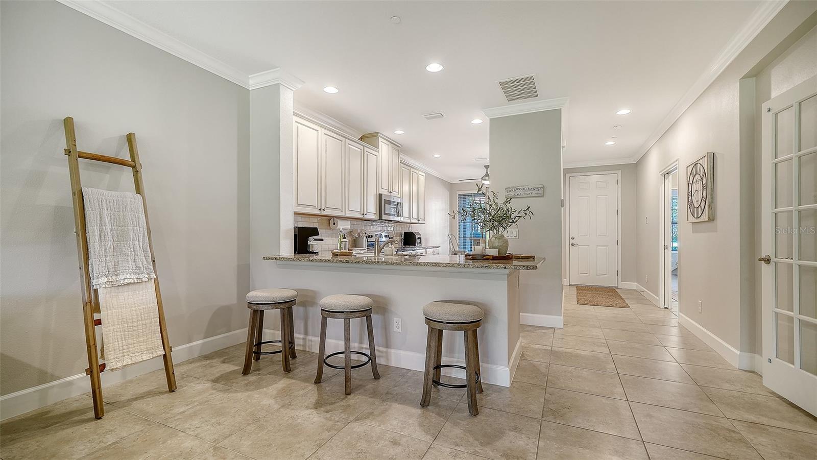 Image 18 of 97 For 13604 Messina Loop 103