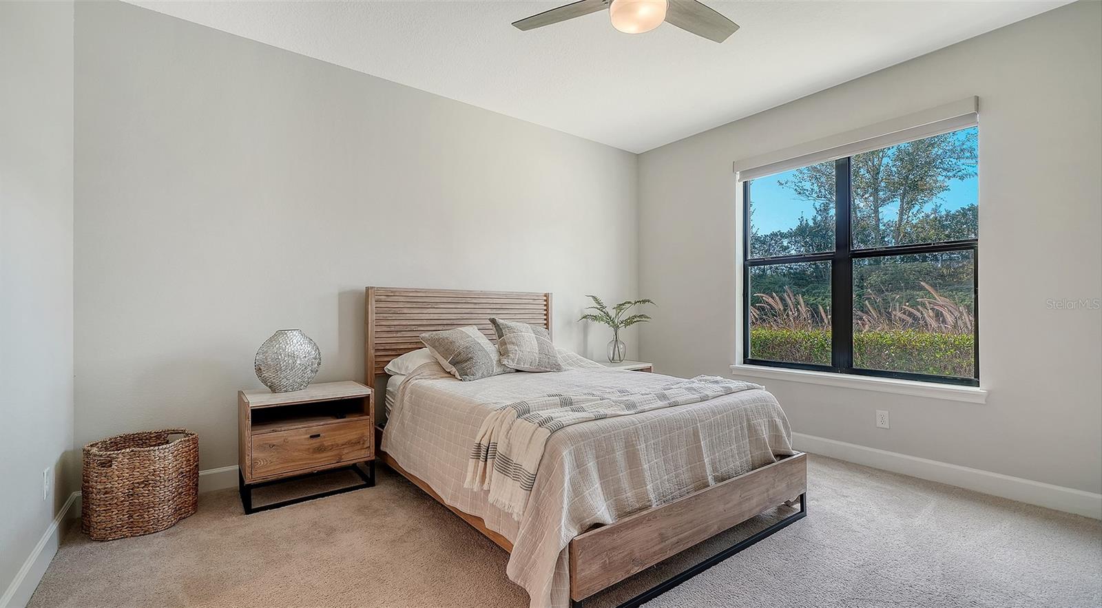 Image 19 of 97 For 13604 Messina Loop 103