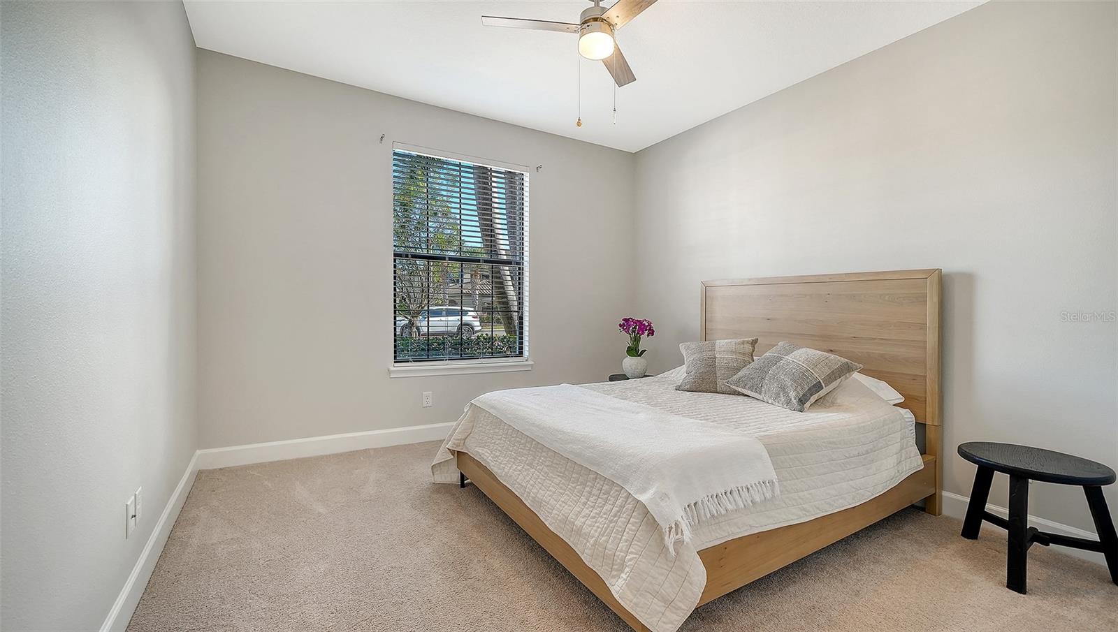 Image 24 of 97 For 13604 Messina Loop 103