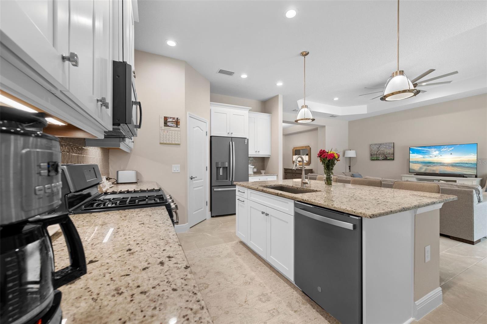 Image 12 of 54 For 11981 Hunters Creek Road