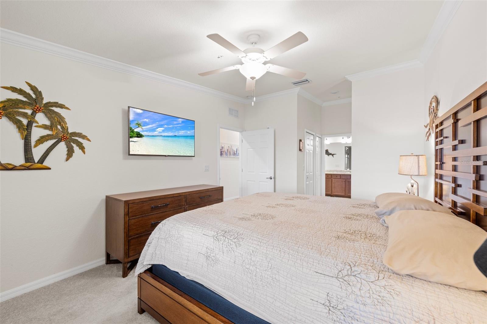 Image 25 of 36 For 5694 Palmer Circle 204