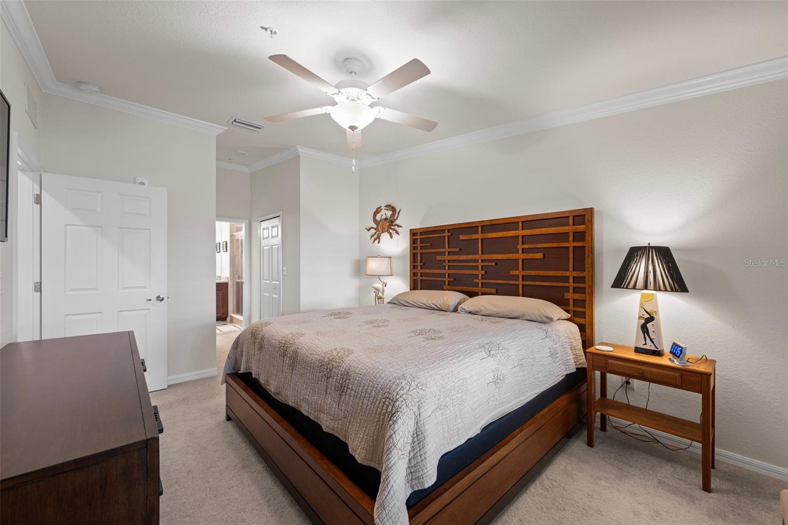 Image 26 of 36 For 5694 Palmer Circle 204