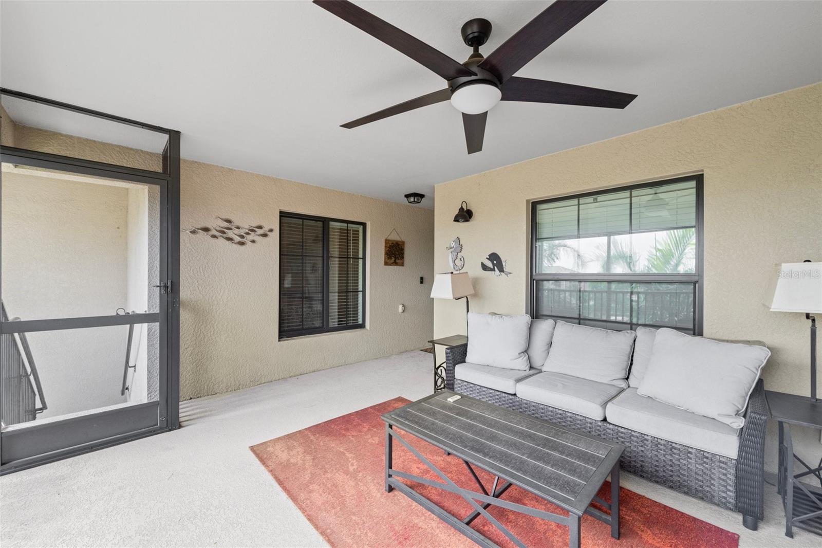 Image 4 of 36 For 5694 Palmer Circle 204