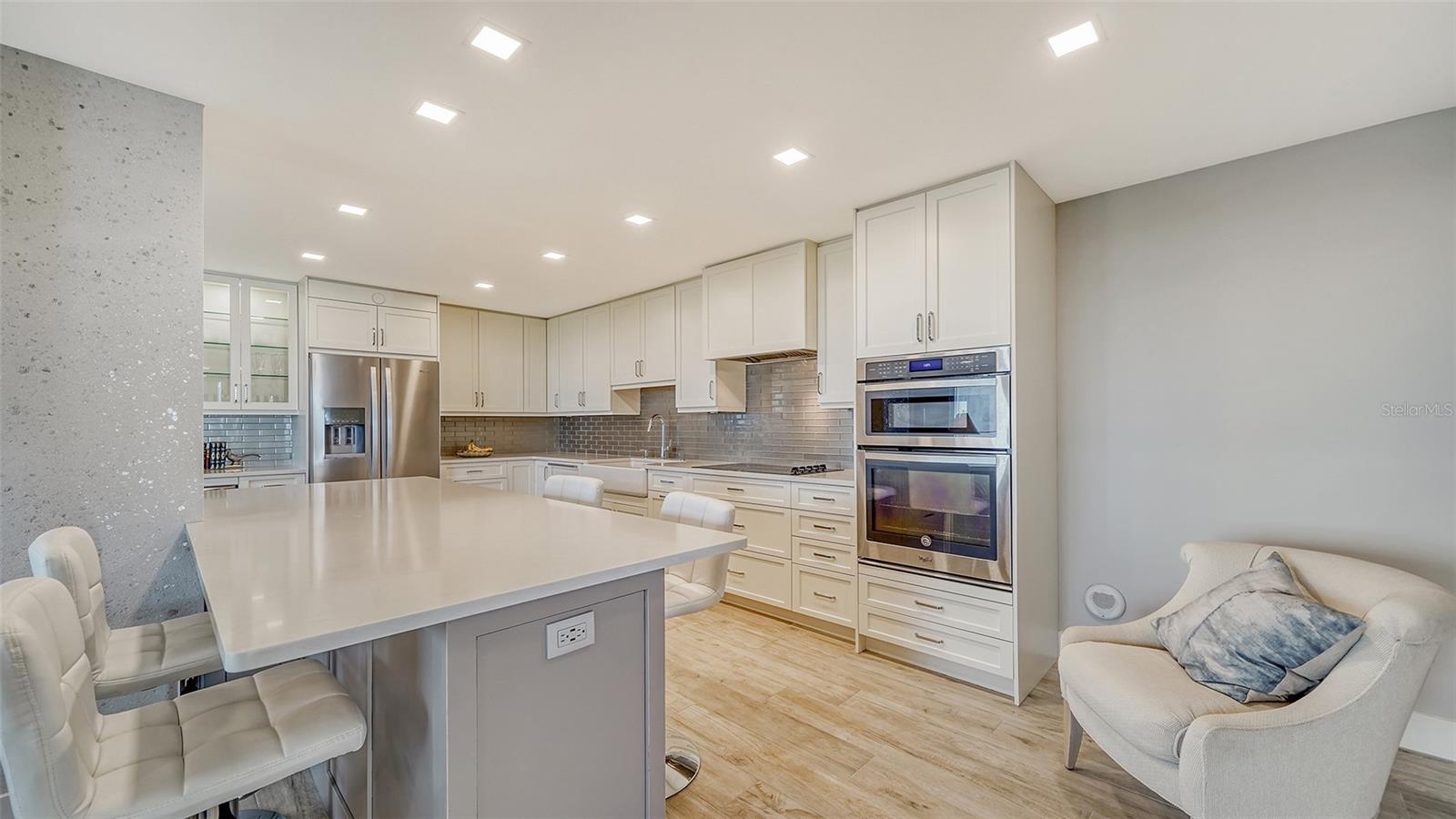 Image 15 of 54 For 2295 Gulf Of Mexico Drive 115s