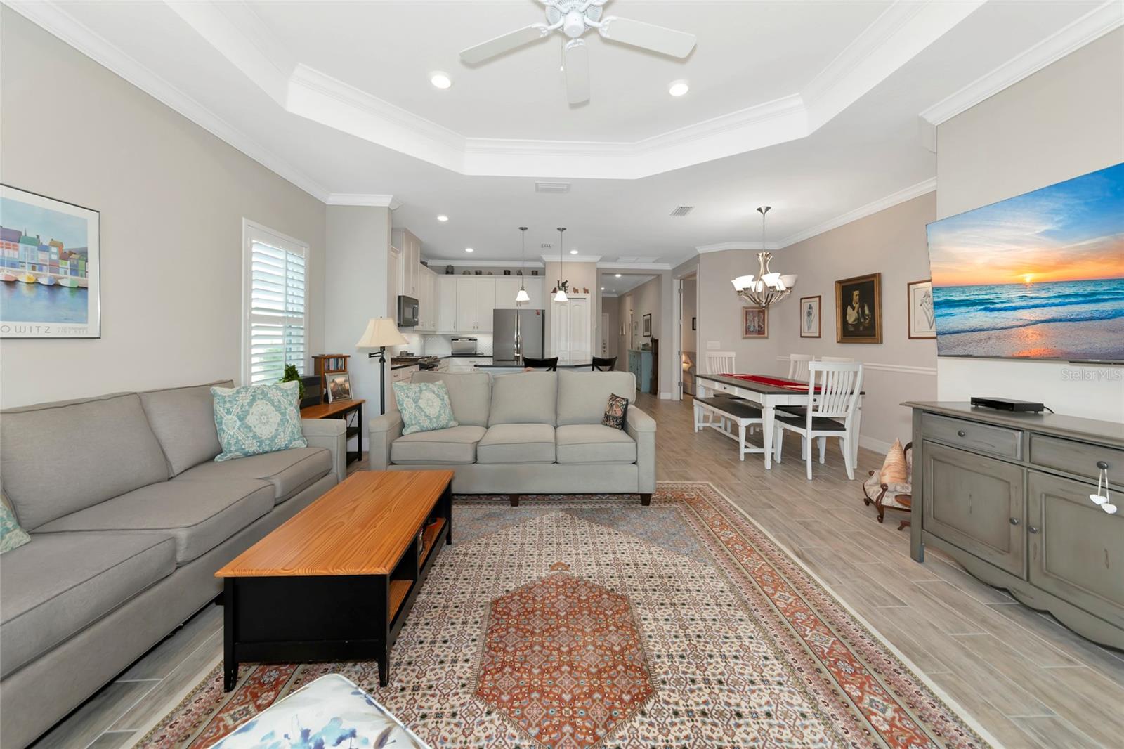 Image 26 of 43 For 6907 Costa Bella Drive