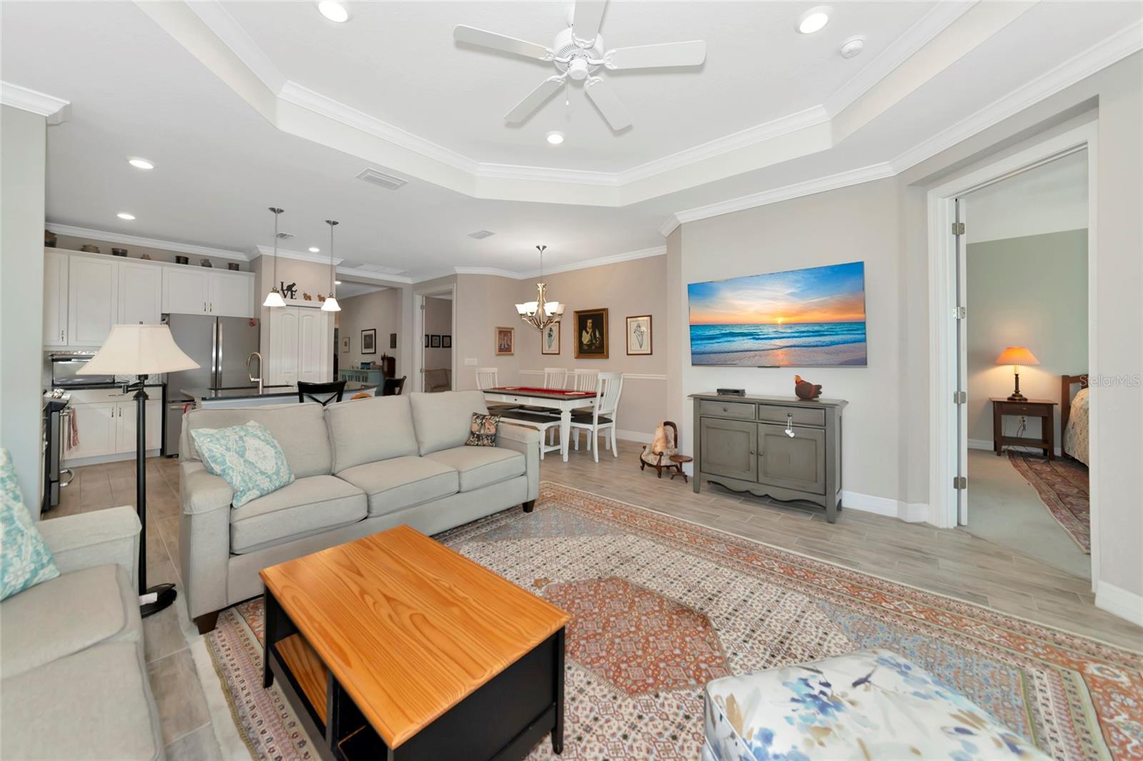 Image 28 of 43 For 6907 Costa Bella Drive