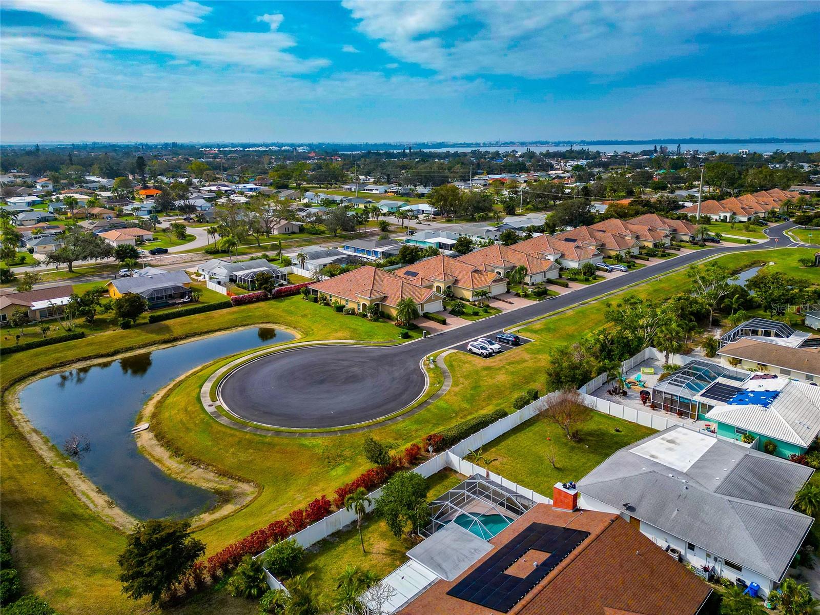 Image 35 of 43 For 6907 Costa Bella Drive