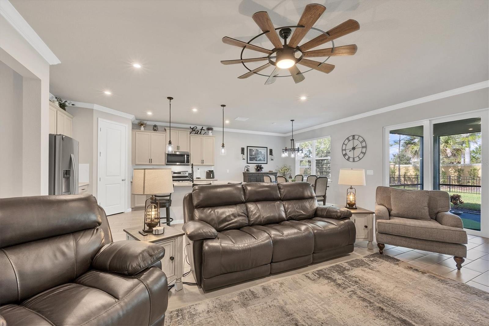 Image 14 of 48 For 20520 Bandera Place