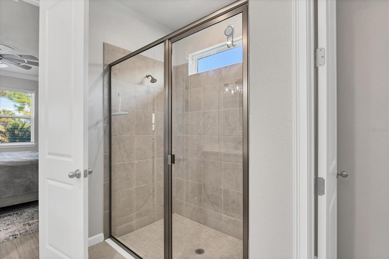 Image 26 of 48 For 20520 Bandera Place