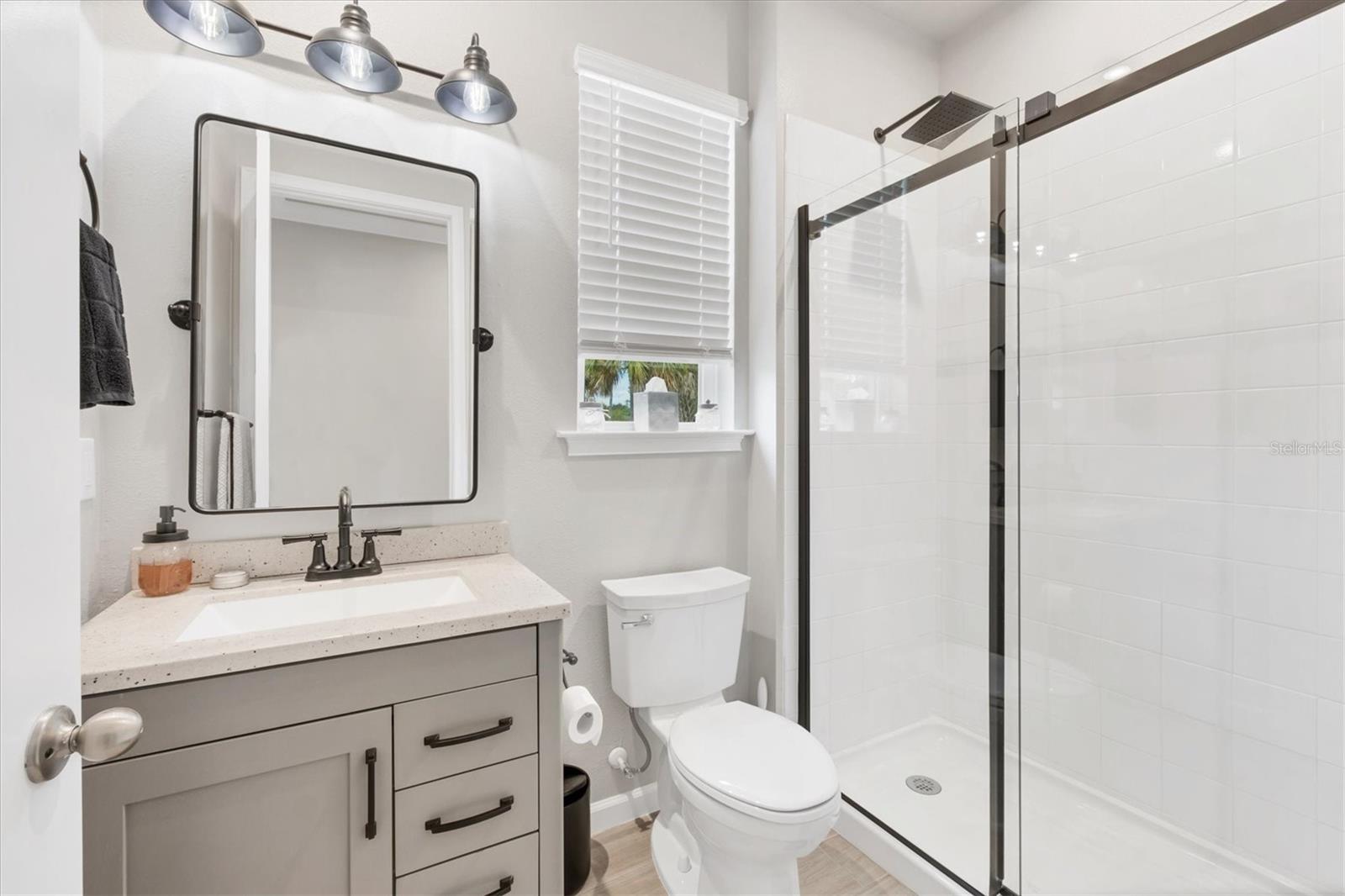 Image 28 of 48 For 20520 Bandera Place