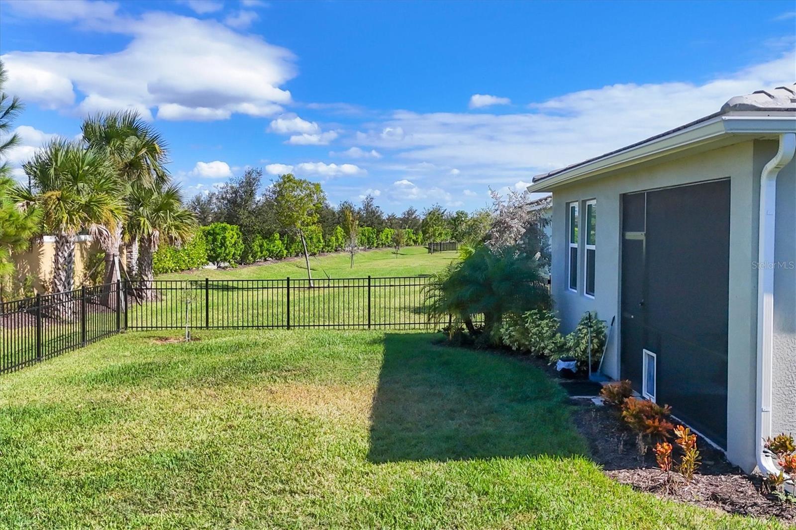 Image 35 of 48 For 20520 Bandera Place