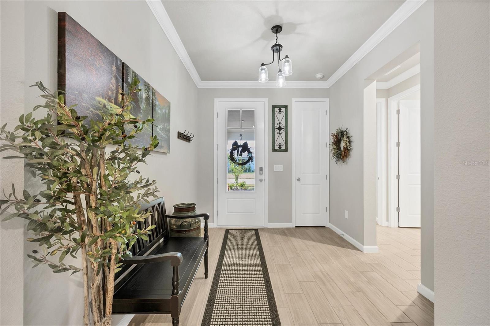 Image 9 of 48 For 20520 Bandera Place