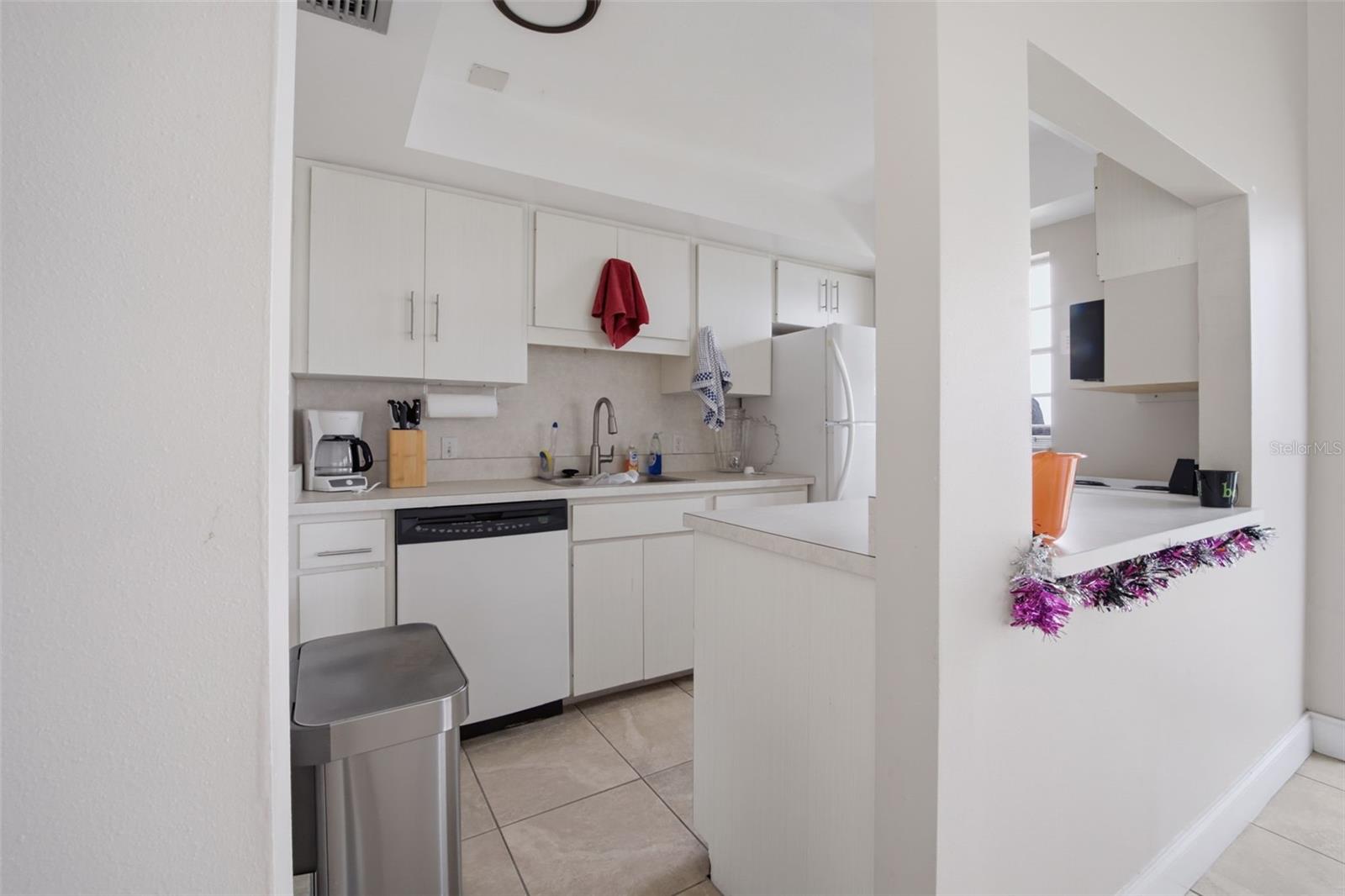 Image 15 of 48 For 1600 1st Avenue W 304a