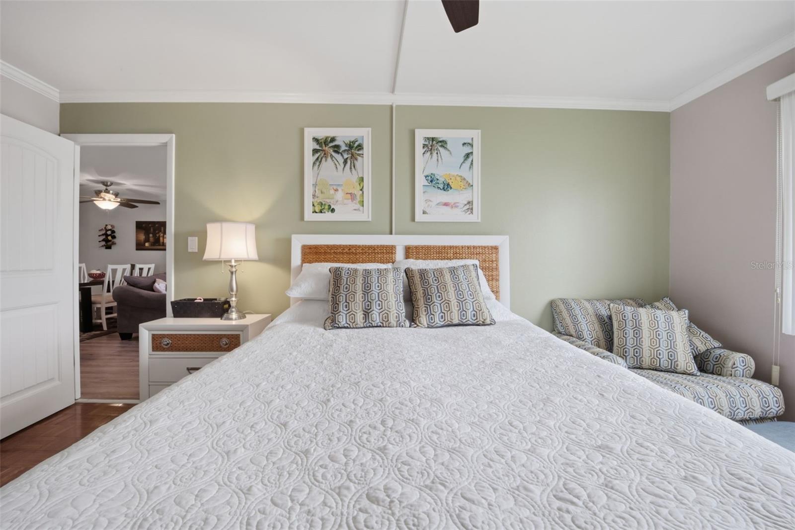 Image 18 of 48 For 1600 1st Avenue W 304a