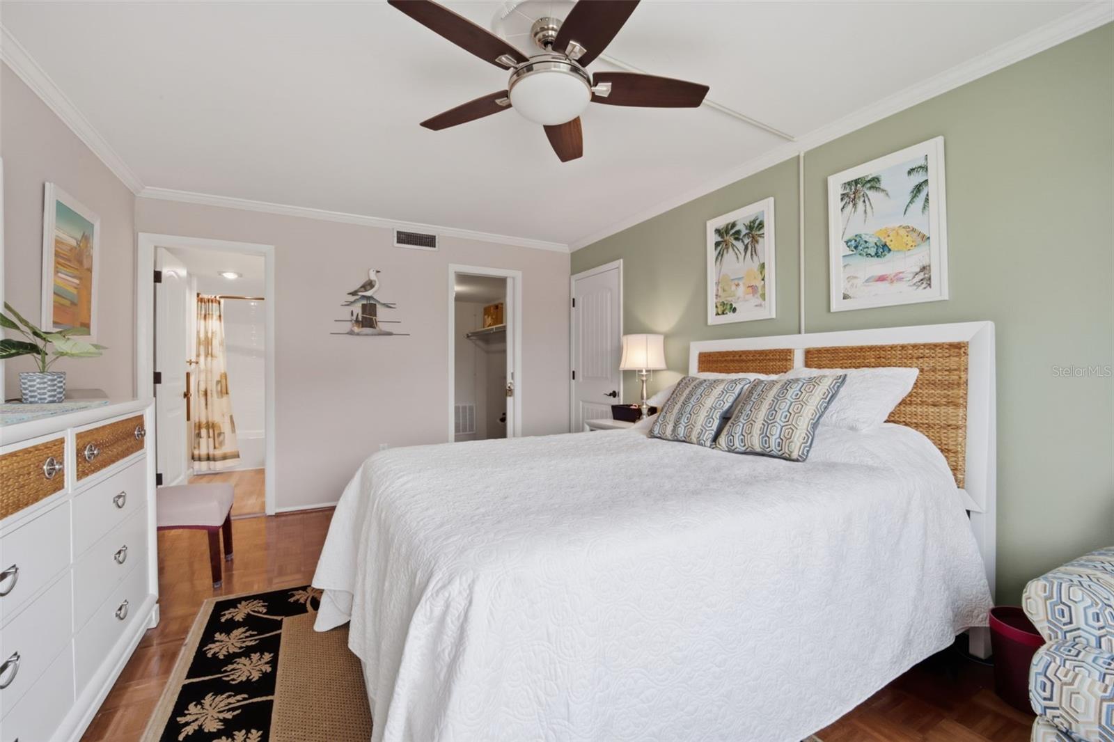 Image 19 of 48 For 1600 1st Avenue W 304a