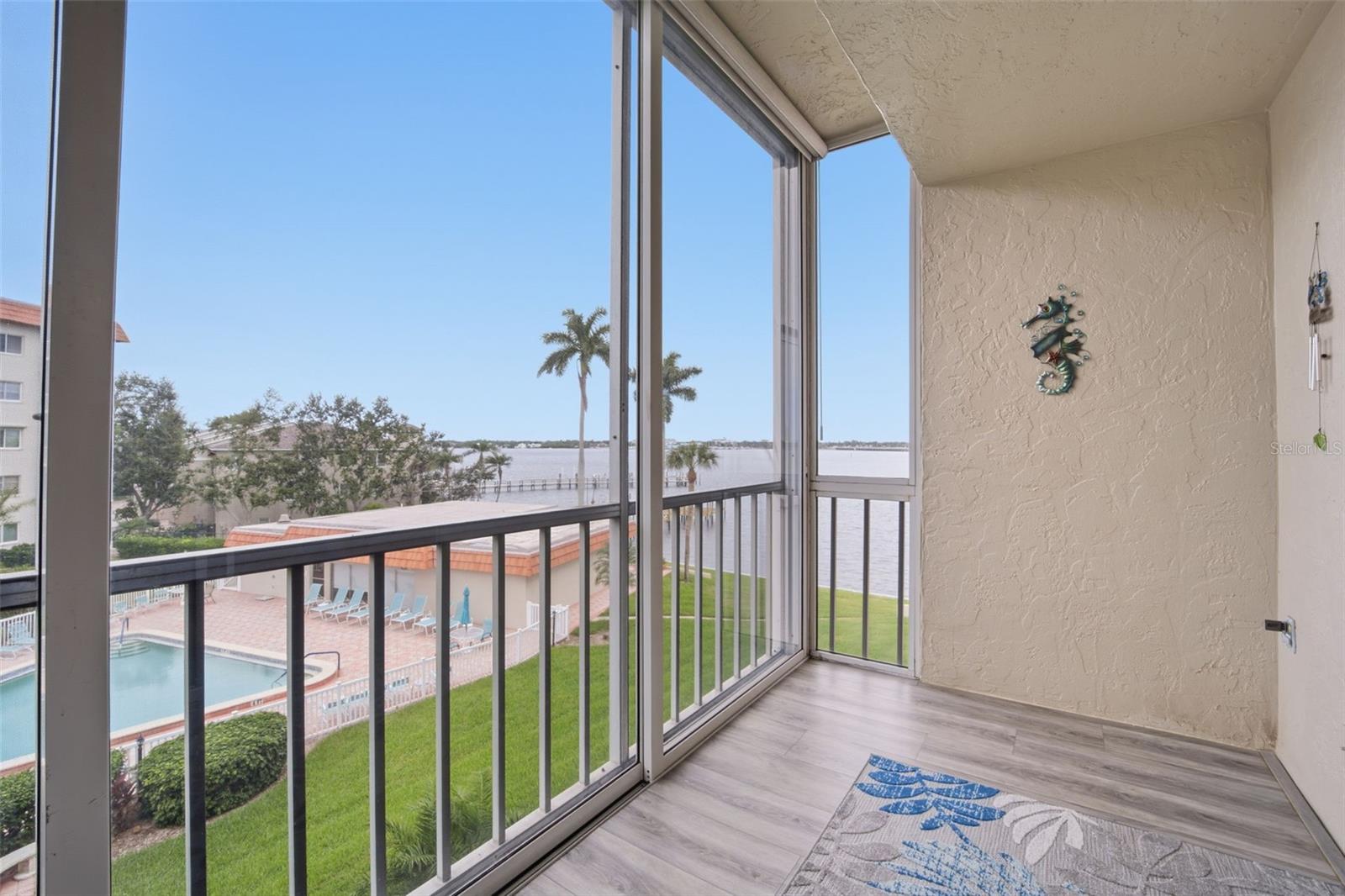 Image 25 of 48 For 1600 1st Avenue W 304a