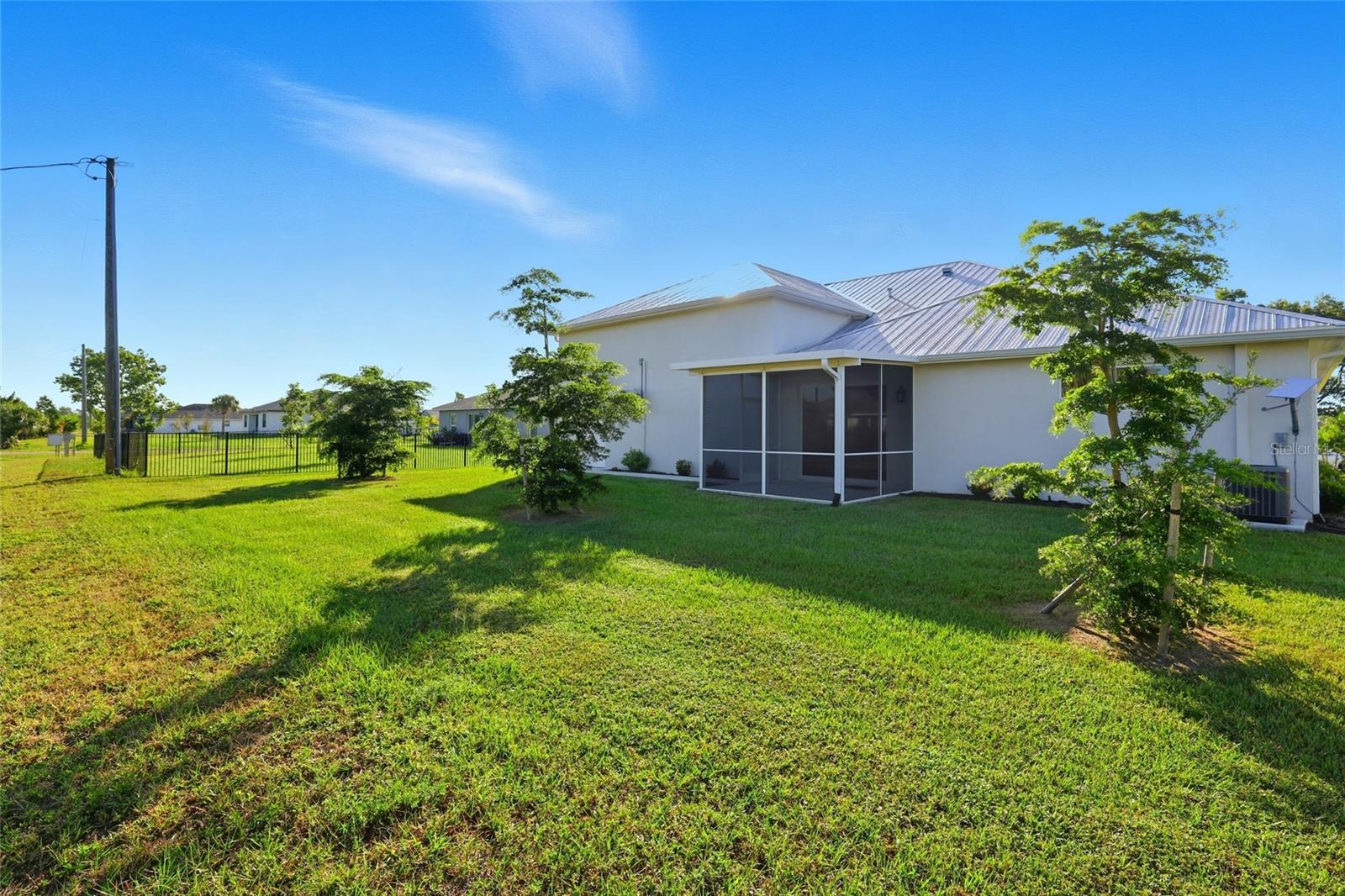 Image 36 of 43 For 25360 Puerta Drive