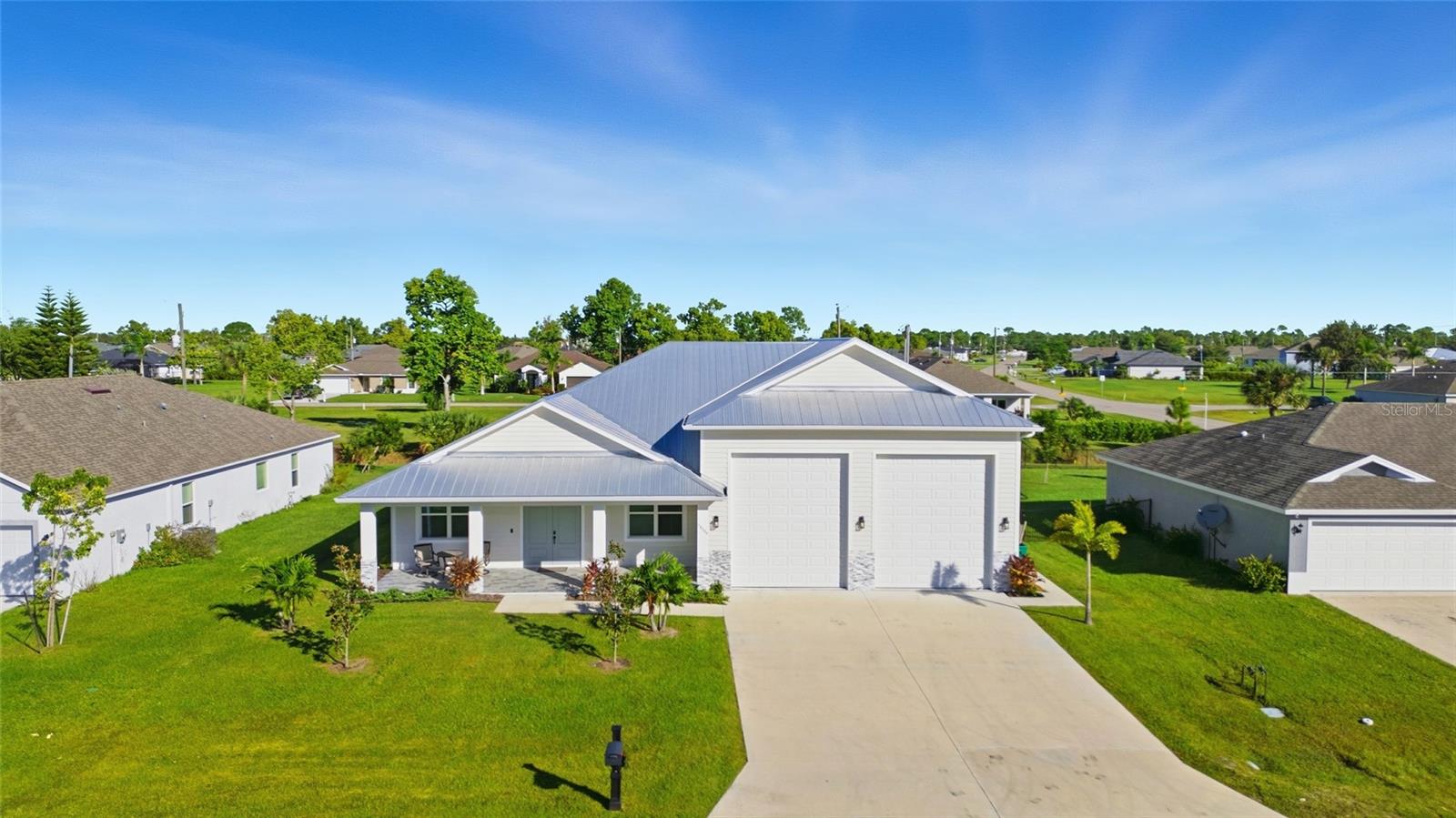 Image 38 of 43 For 25360 Puerta Drive