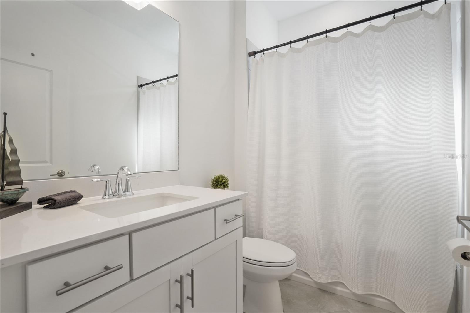 Image 27 of 65 For 4971 Oyster Pearl Street