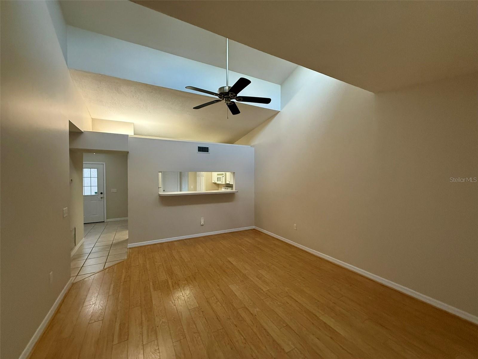 Image 19 of 48 For 4683 Winston Lane N 30