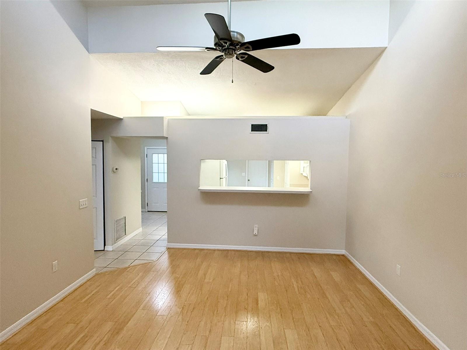 Image 20 of 48 For 4683 Winston Lane N 30