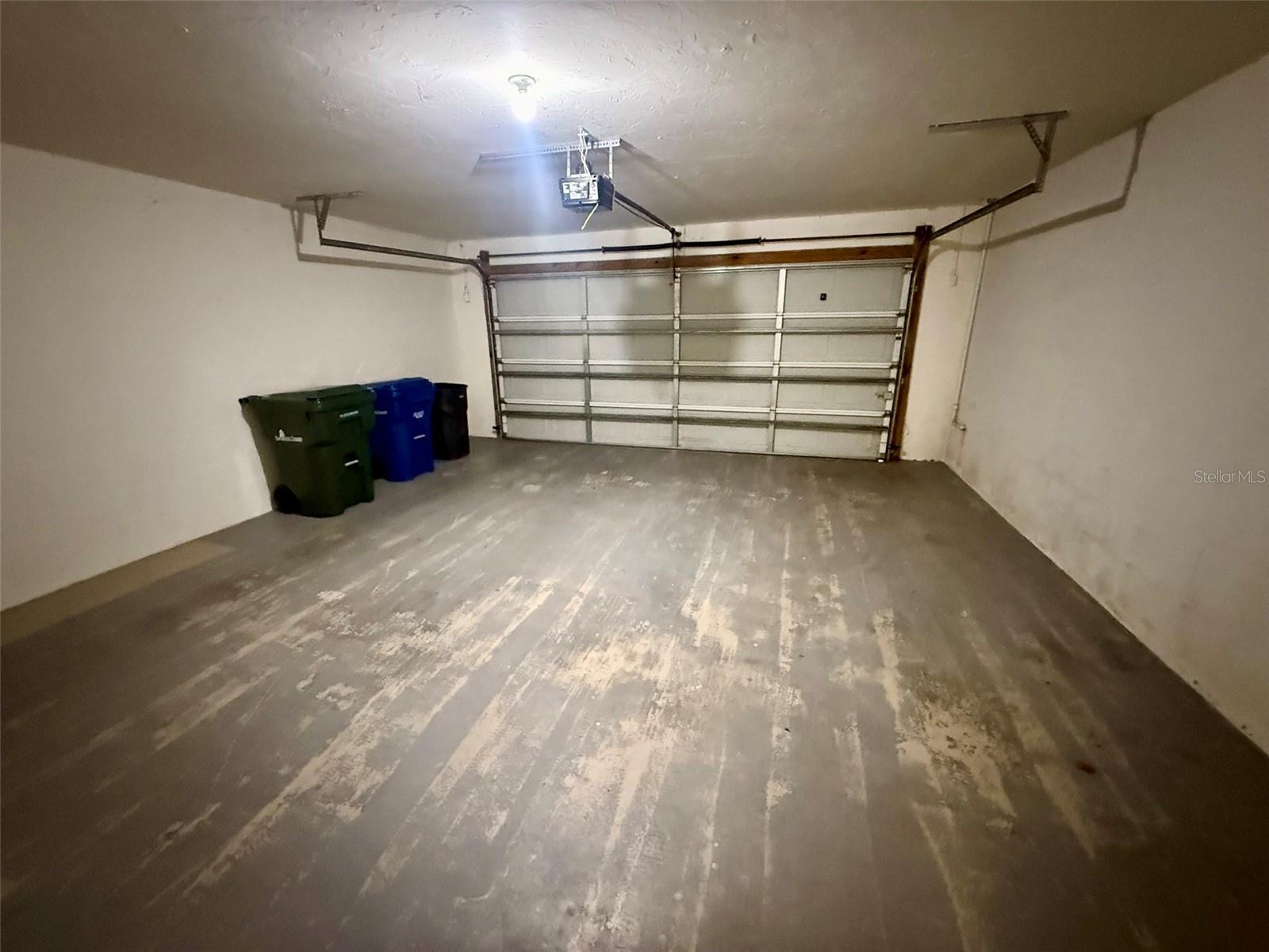 Image 35 of 48 For 4683 Winston Lane N 30