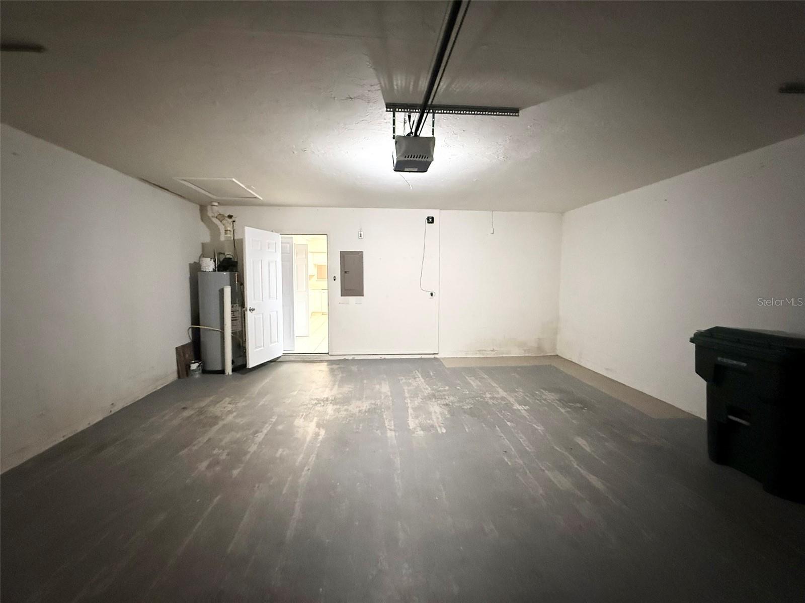 Image 36 of 48 For 4683 Winston Lane N 30