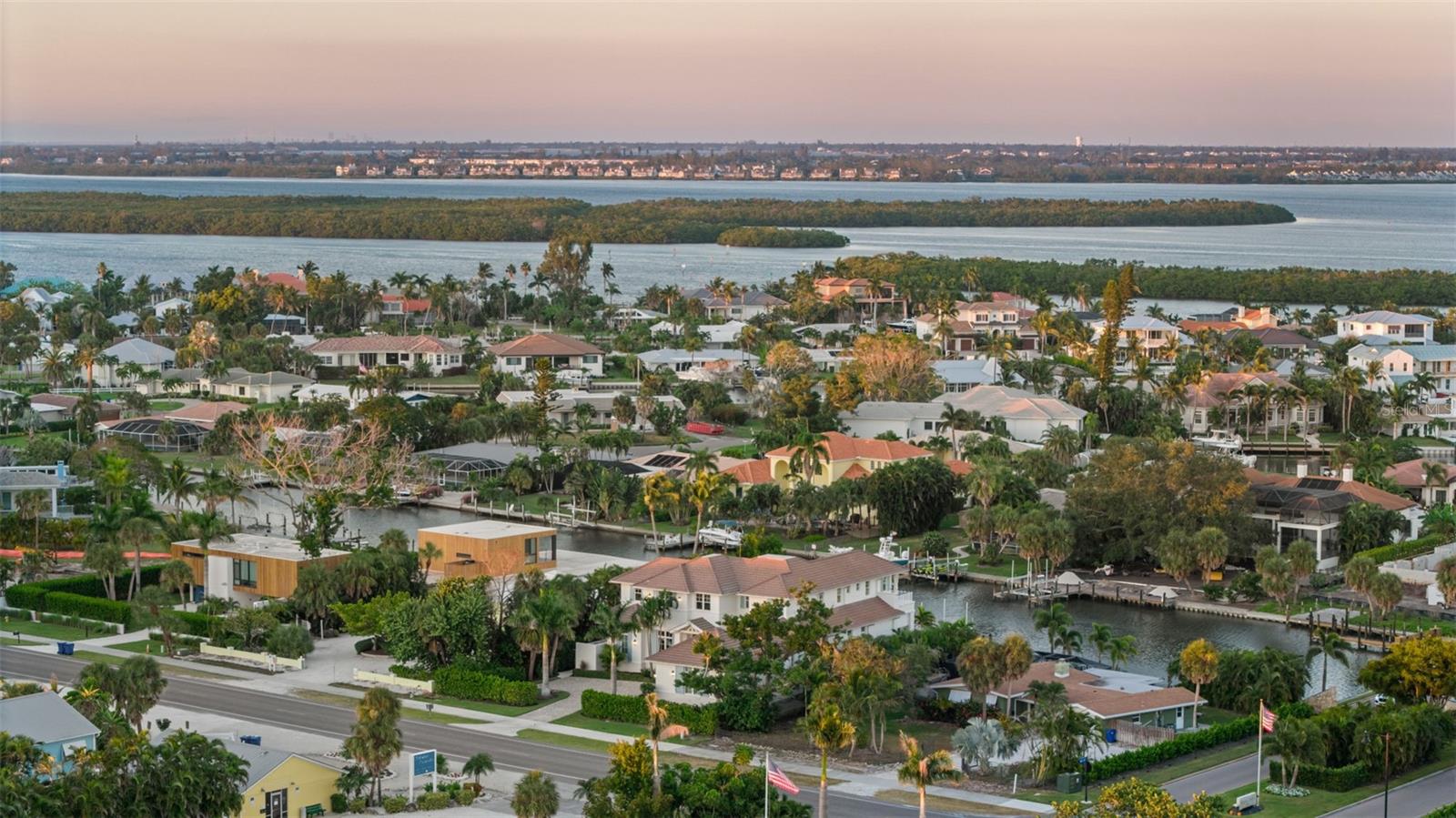 Image 54 of 55 For 5840 Gulf Of Mexico Drive