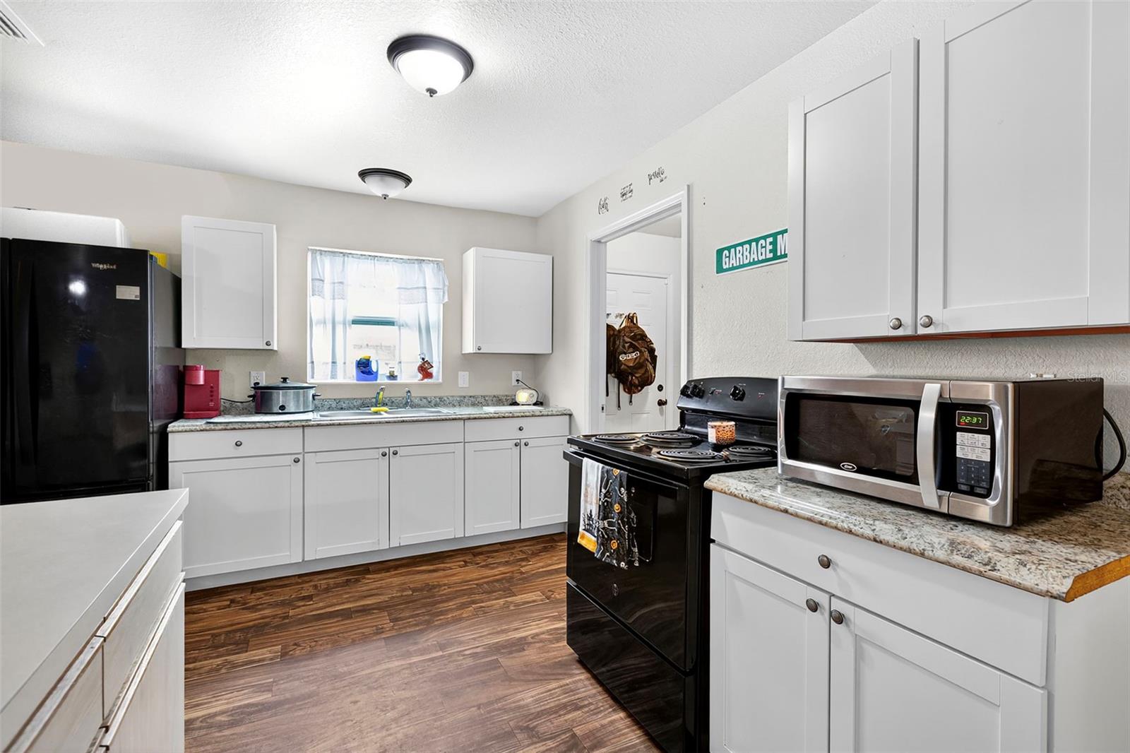 Image 5 of 28 For 1436 Harlem Circle