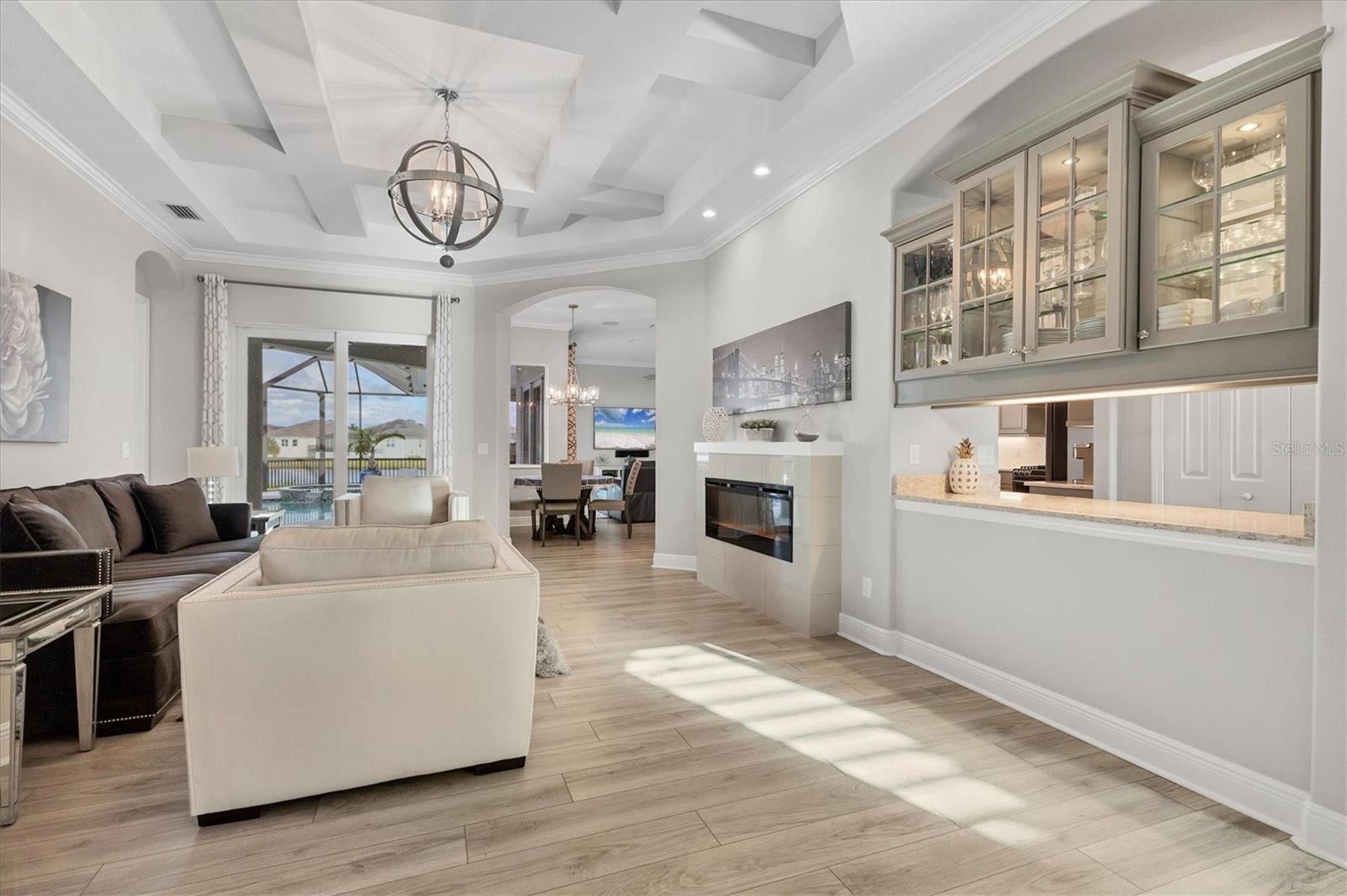 Listing photo id 11 for 6261 Champions Row Street