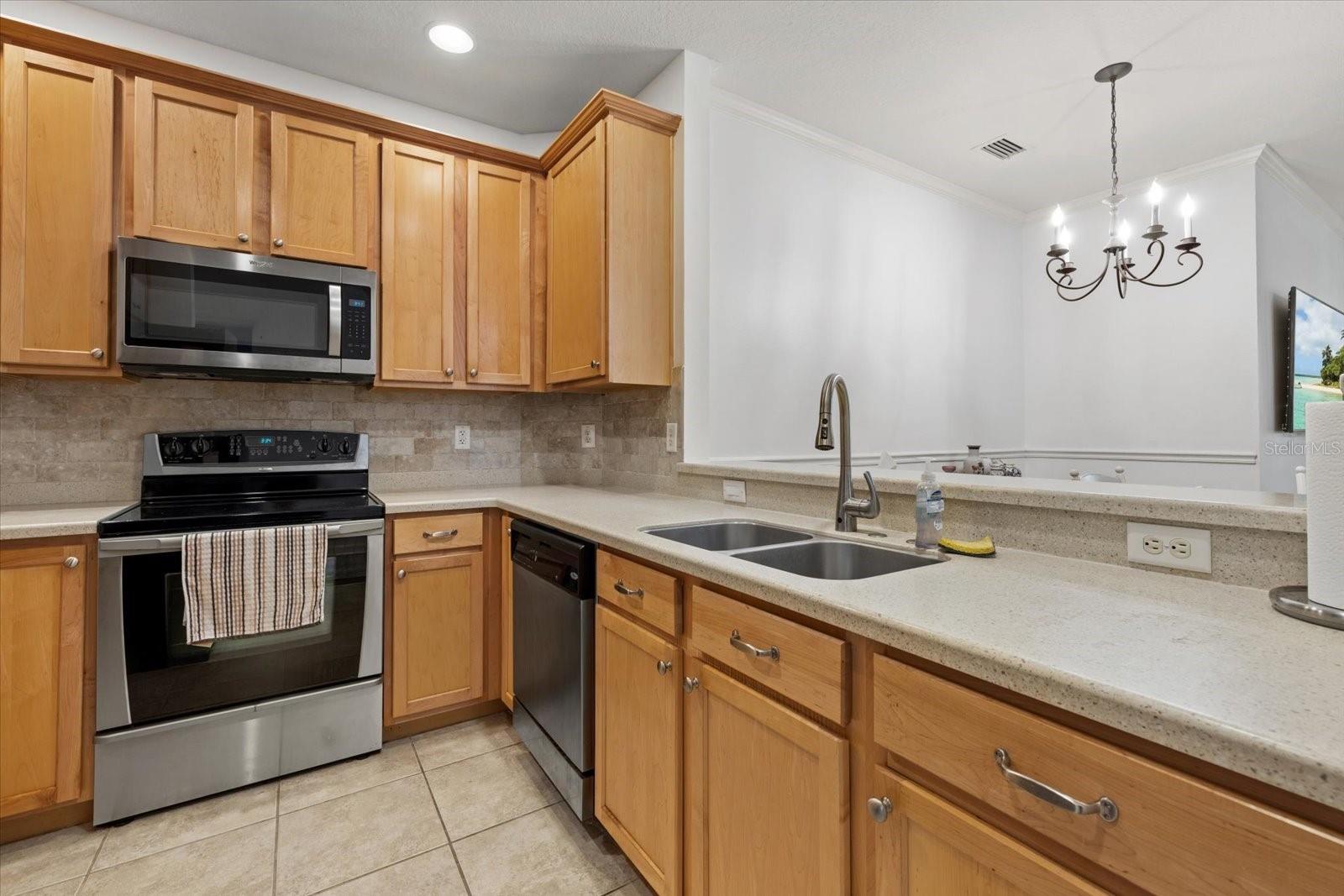 Image 14 of 25 For 8031 Limestone Lane 16-106