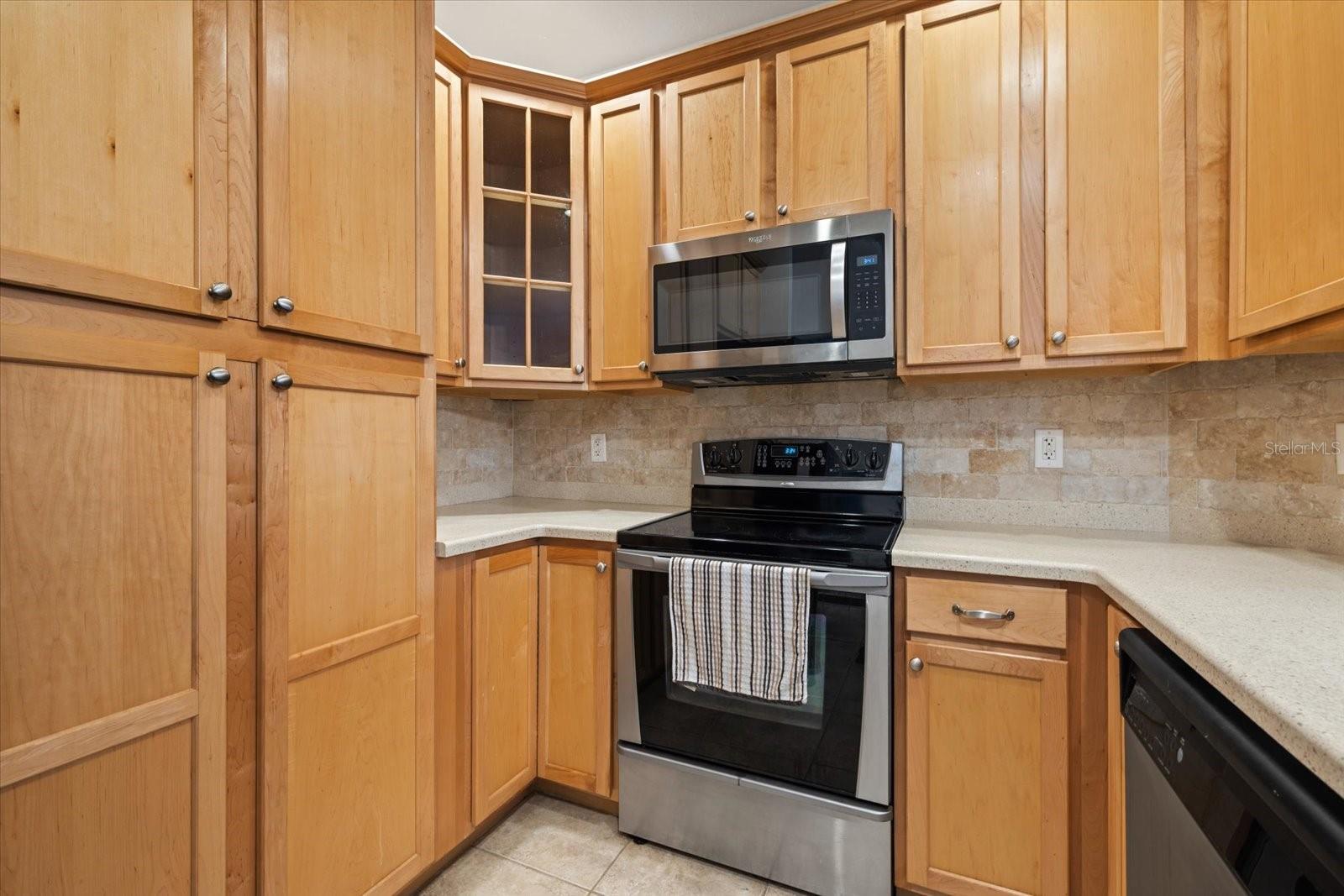 Image 15 of 25 For 8031 Limestone Lane 16-106